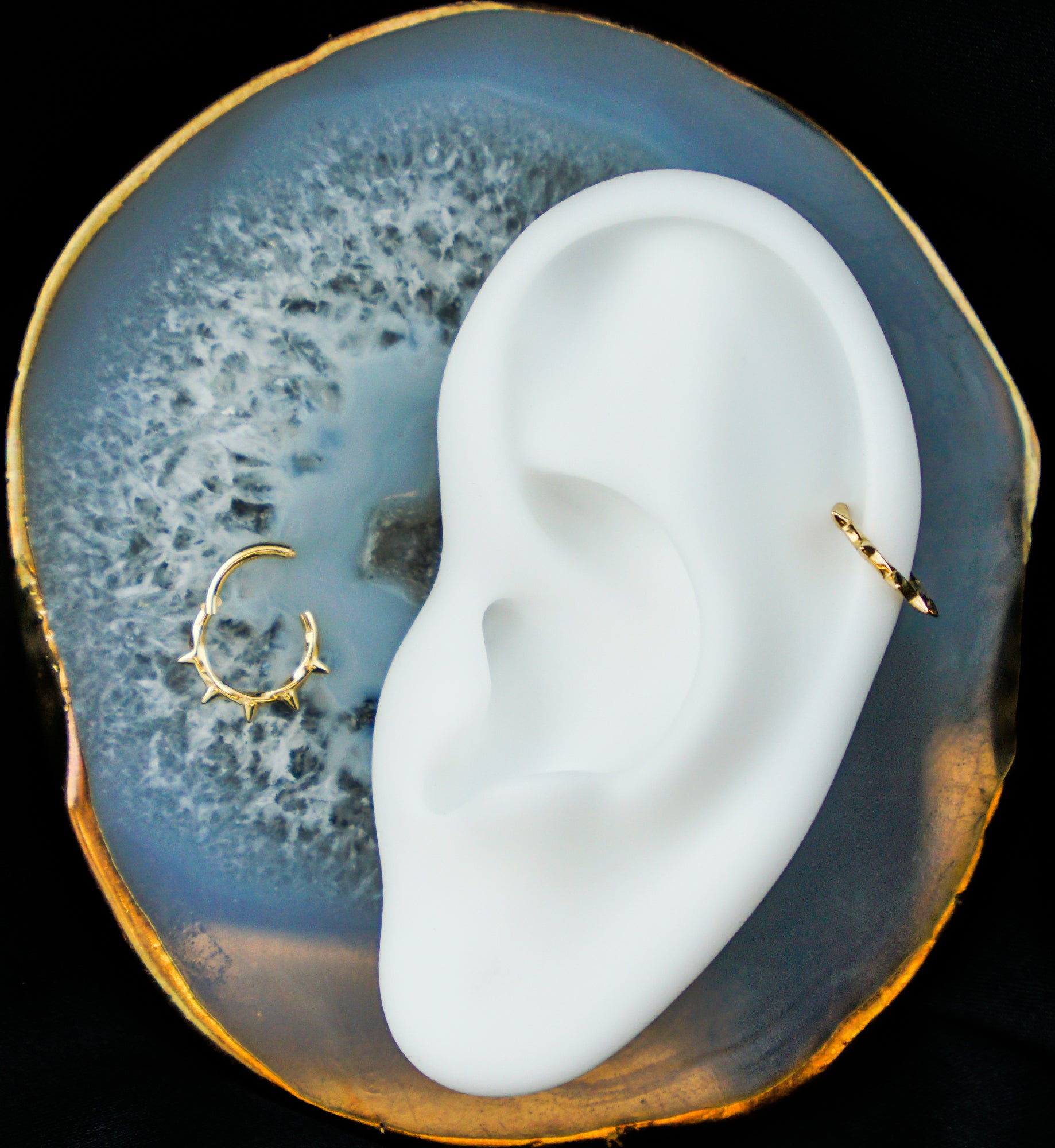 14kt Gold Barbed Hinged Segment Ring