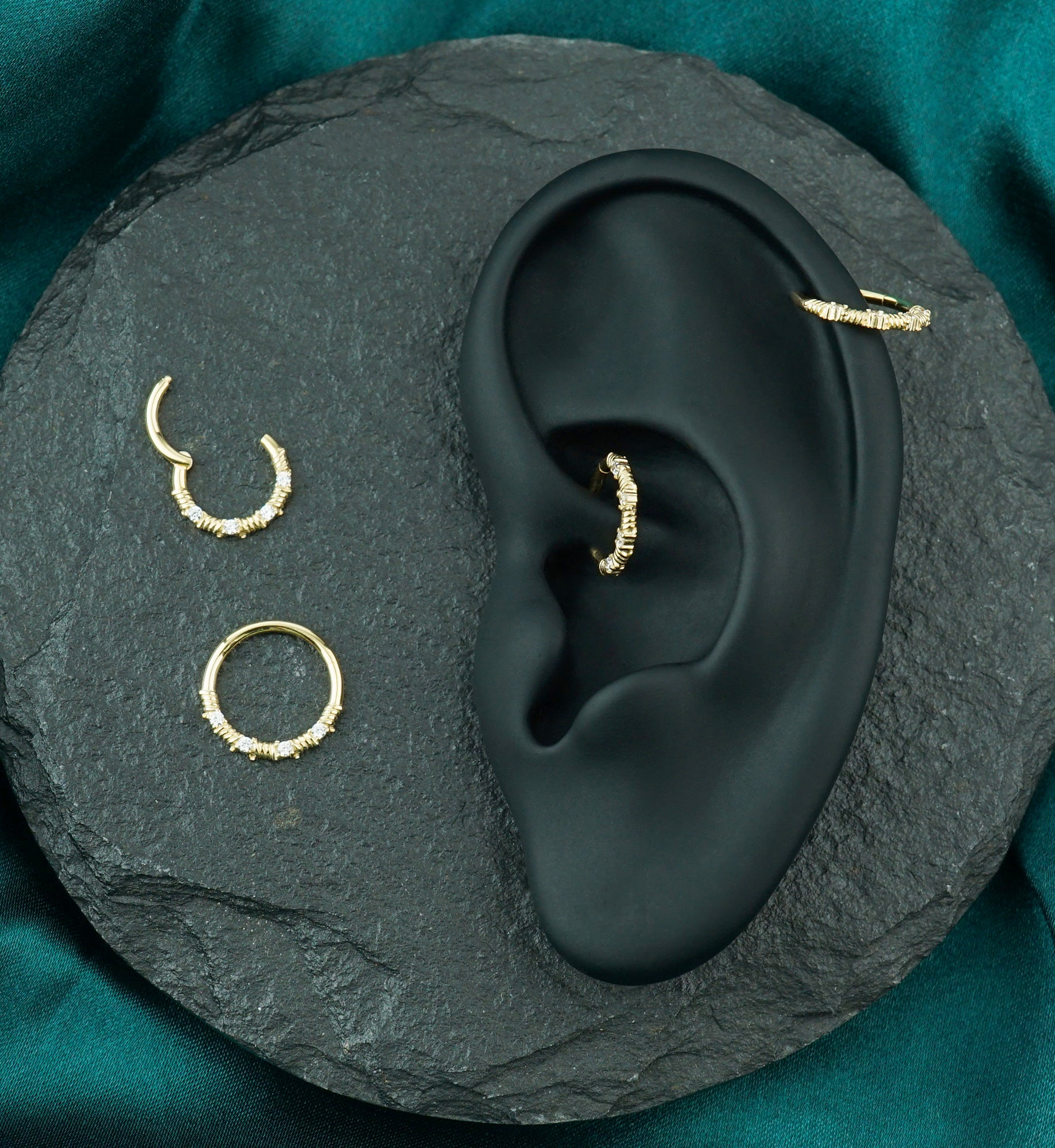 14kt Gold Barbed Wire Clear CZ Hinged Segment Ring