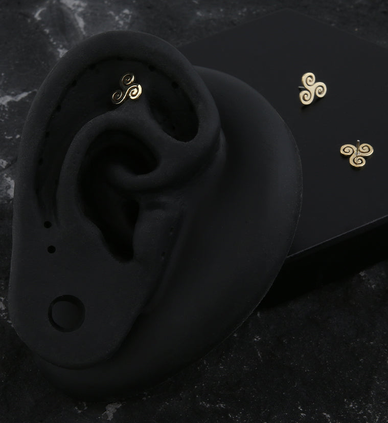 14kt Gold Celtic Triskele Threadless Top