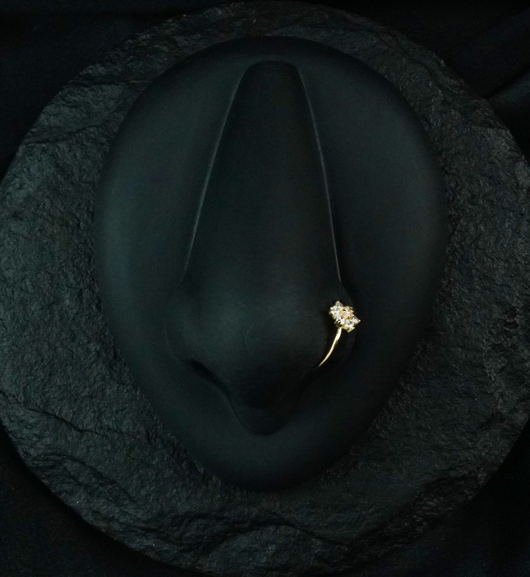 14kt Gold Clear CZ Gem Flower Hoop Ring