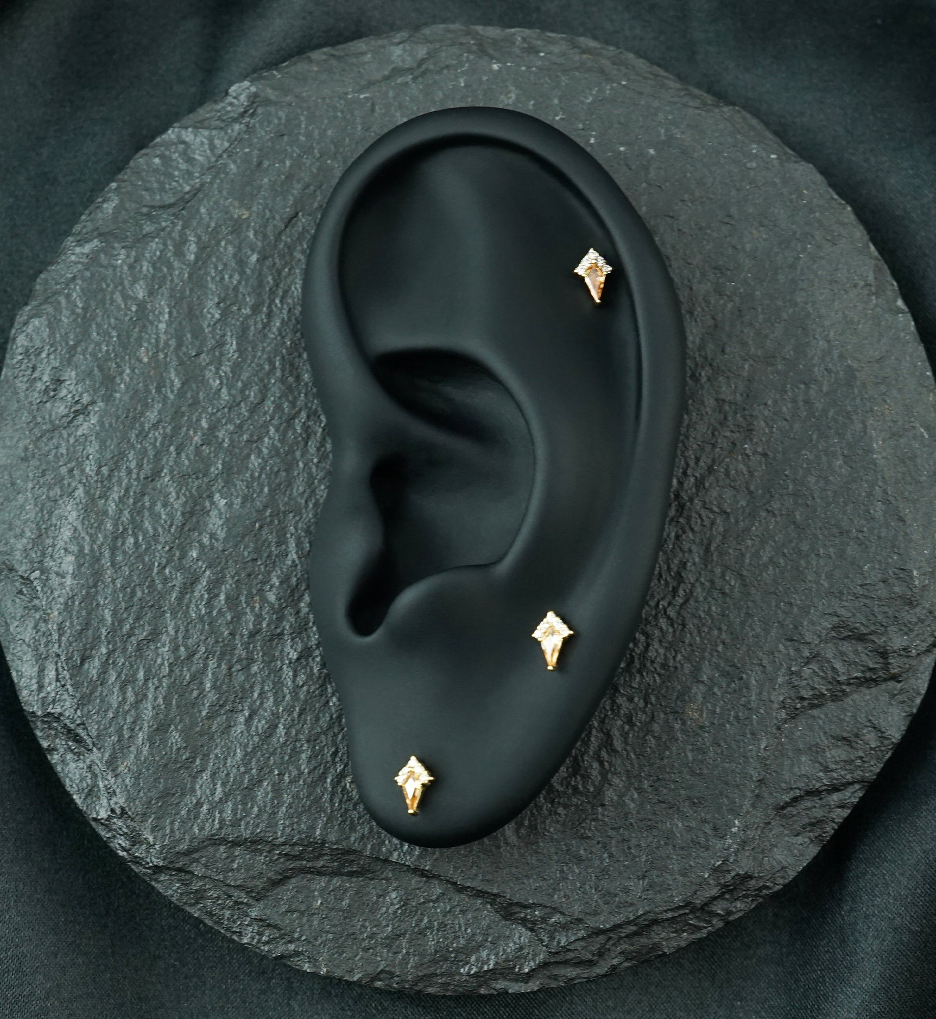 14kt Gold Harlequin Champagne CZ Threadless Top