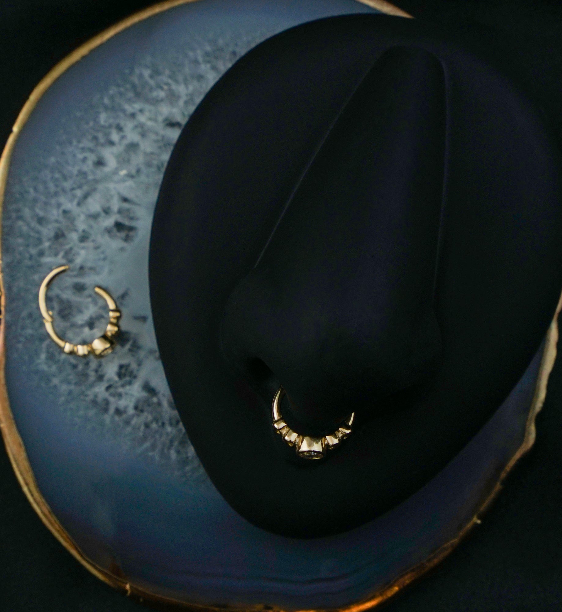 14kt Gold Moon Phase Bezel Clear CZ Hinged Segment Ring