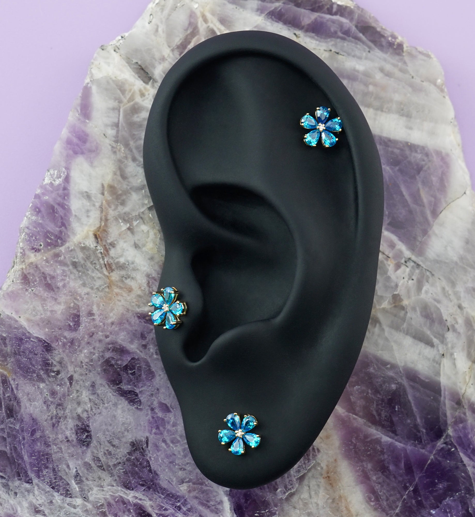 14kt Gold Myosotis Blue Topaz CZ Threadless Top