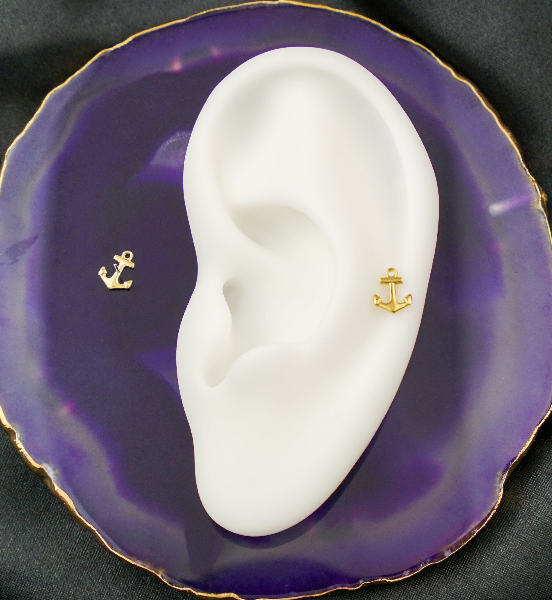 14kt Gold Ship Anchor Threadless Top