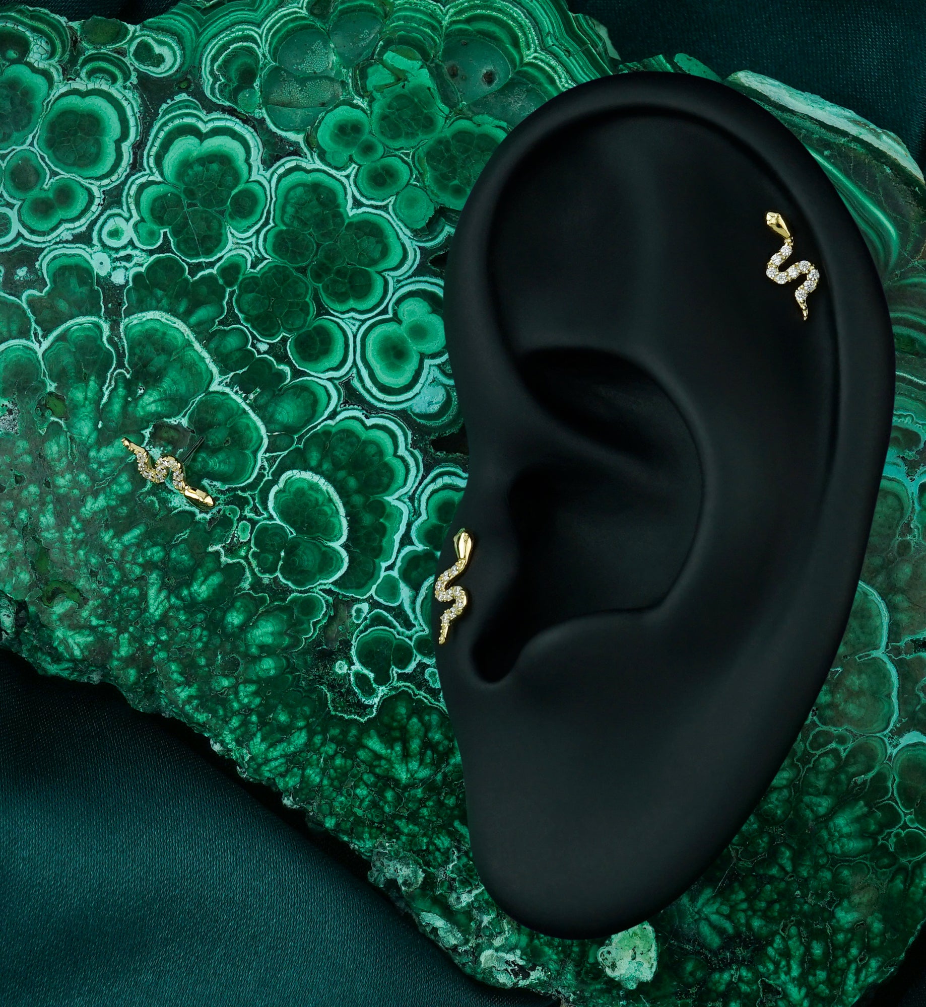 14kt Gold Slithering Serpent Clear CZ Threadless Top