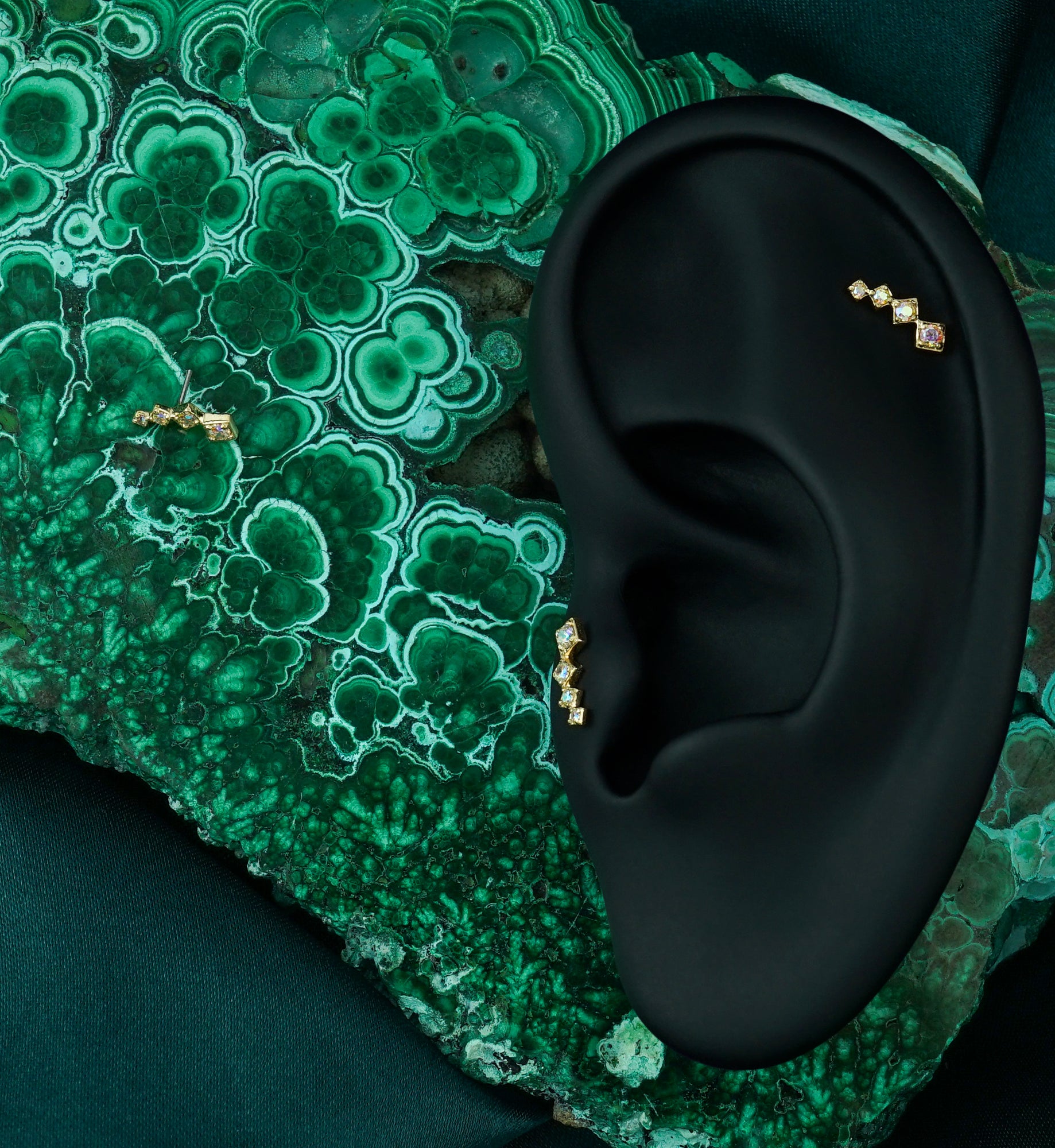 14kt Gold Square Crescendo Rainbow Aurora CZ Threadless Top