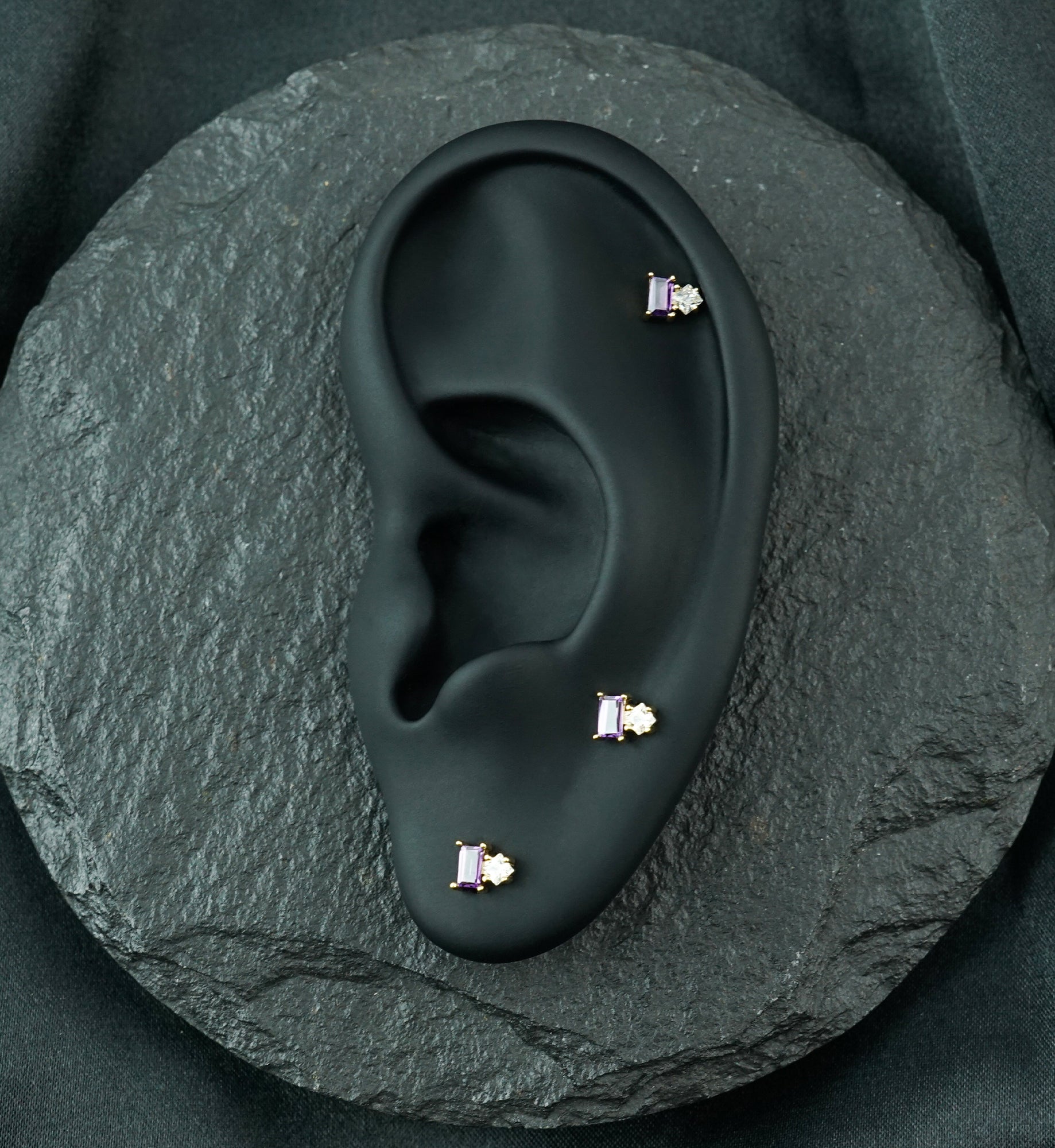 14kt Gold Tilt Amethyst CZ Threadless Top