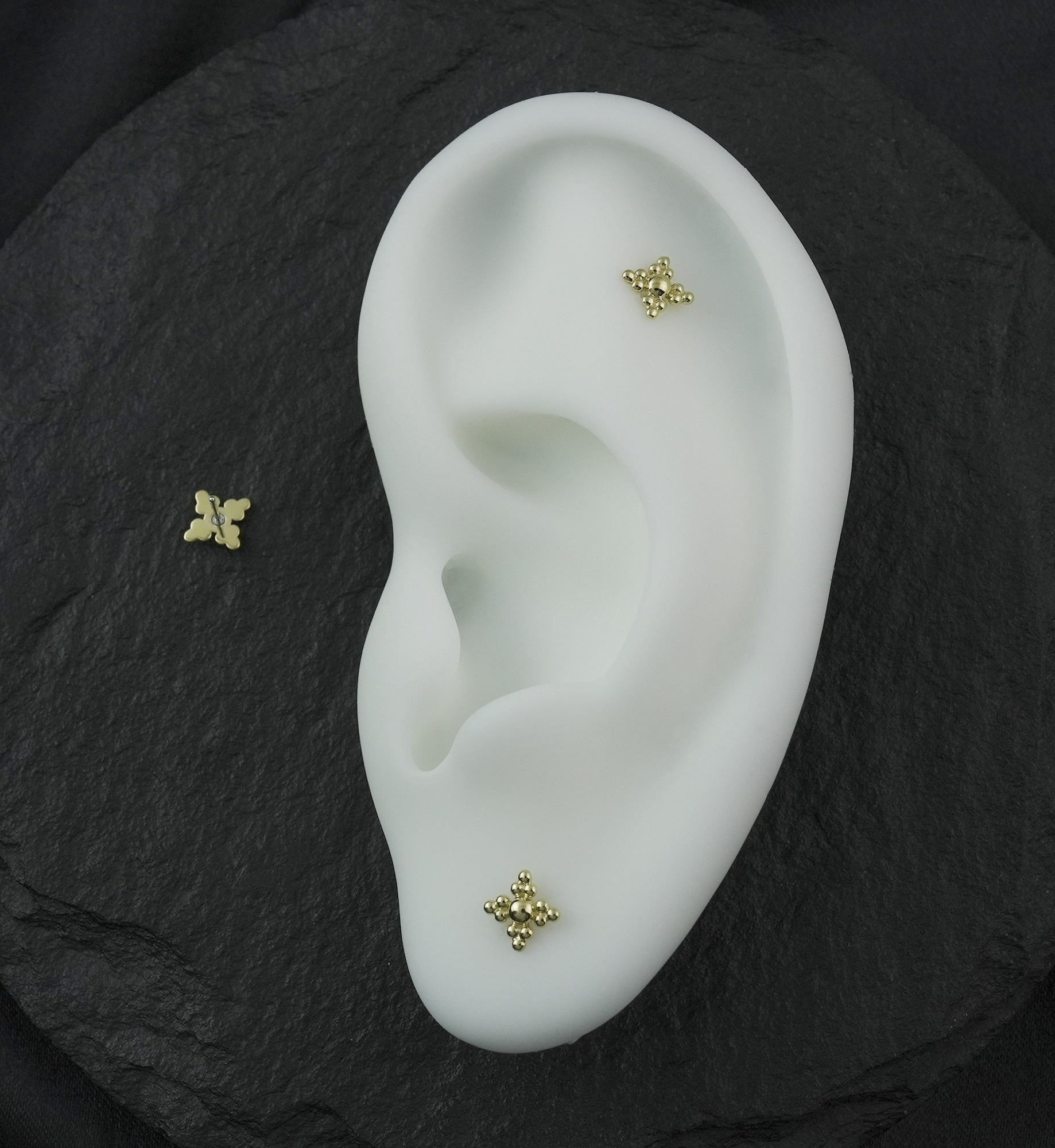 14kt Gold Tri-Bead Quad Threadless Top