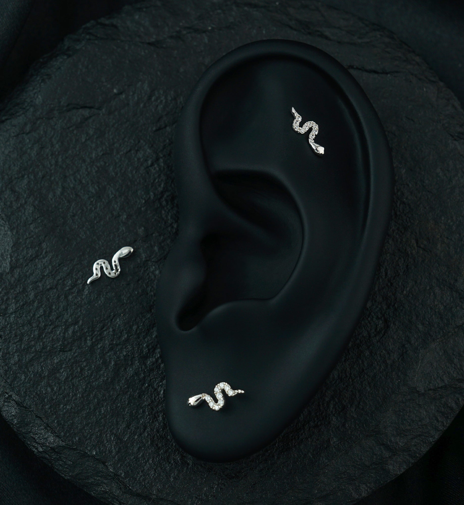 14kt White Gold Slithering Serpent Clear CZ Threadless Top