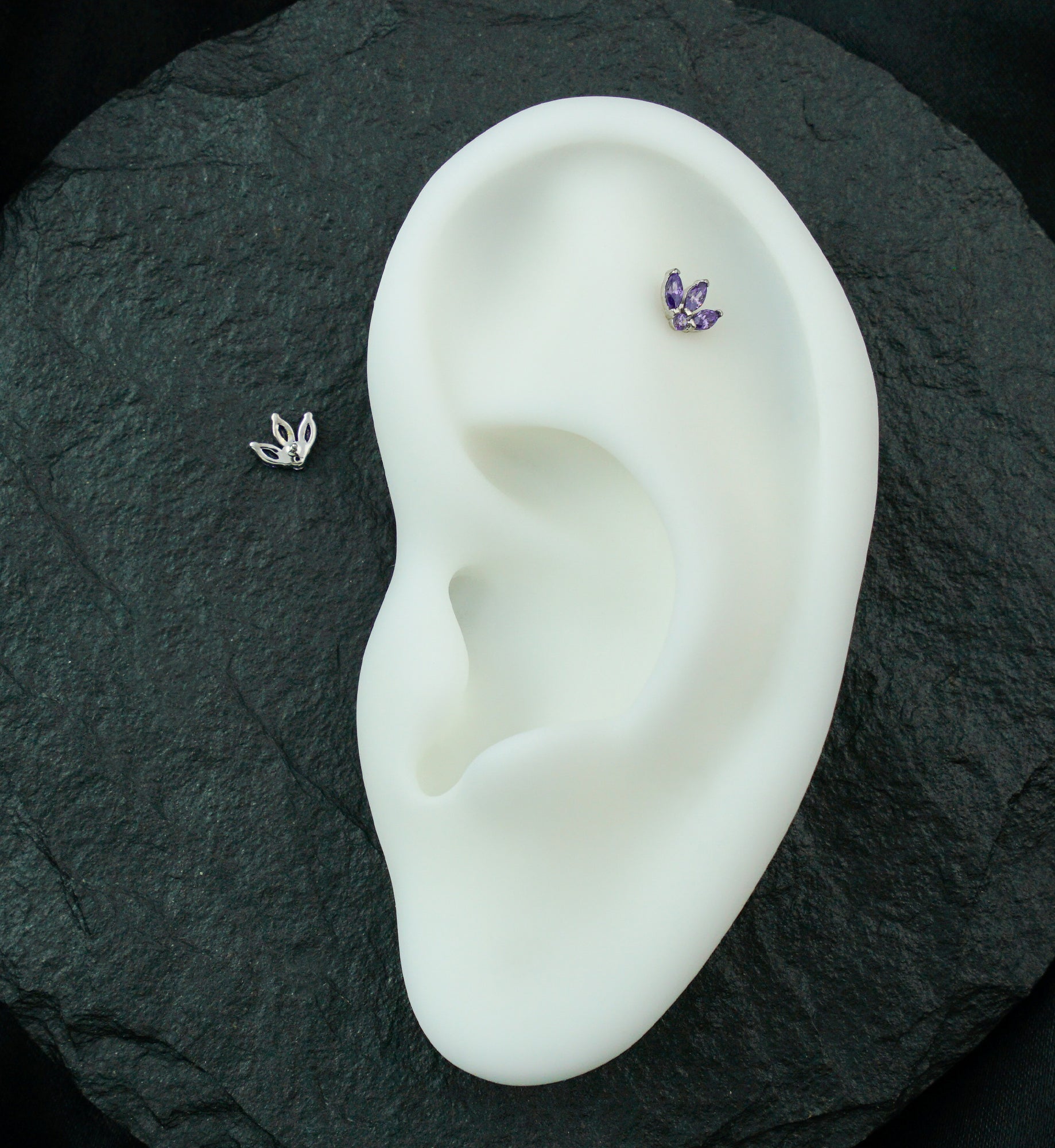 14kt White Gold Tri Sepal Amethyst CZ Threadless Top