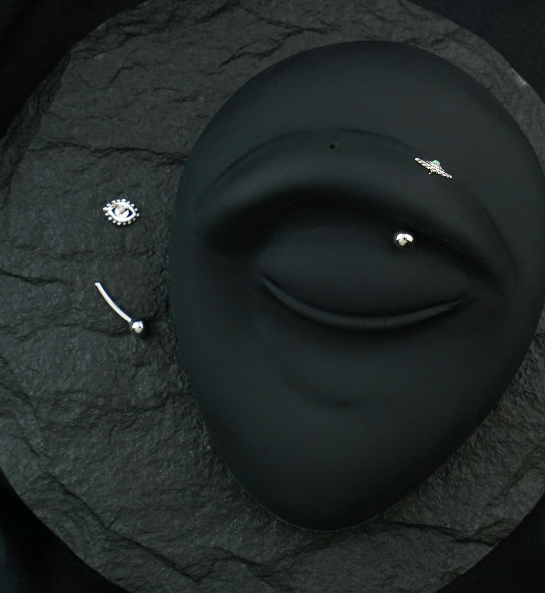 14kt White Gold White Opalite Eye Threadless Curved Barbell