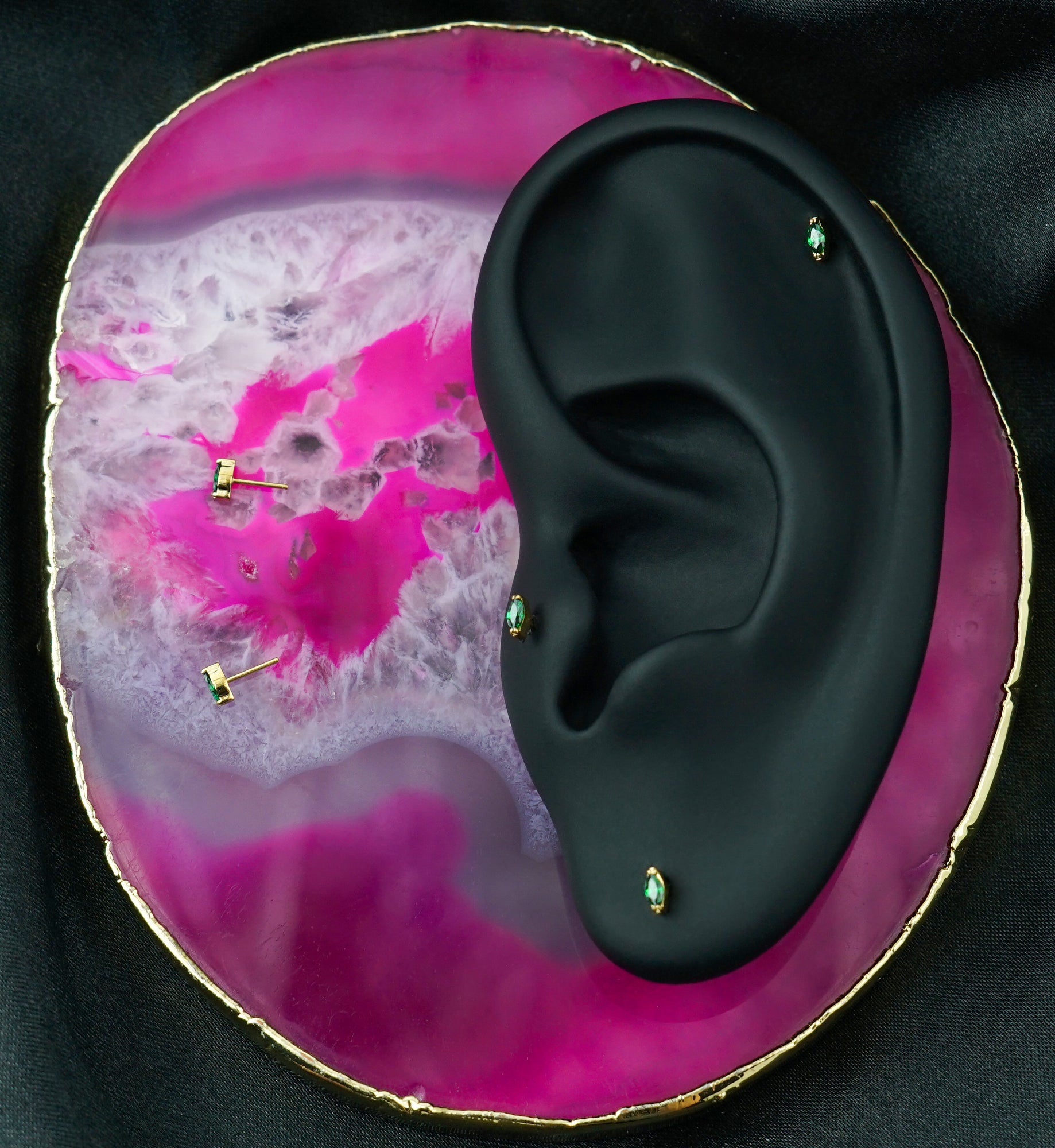 24kt Gold PVD Mini Empress Emerald CZ Threadless Titanium Top