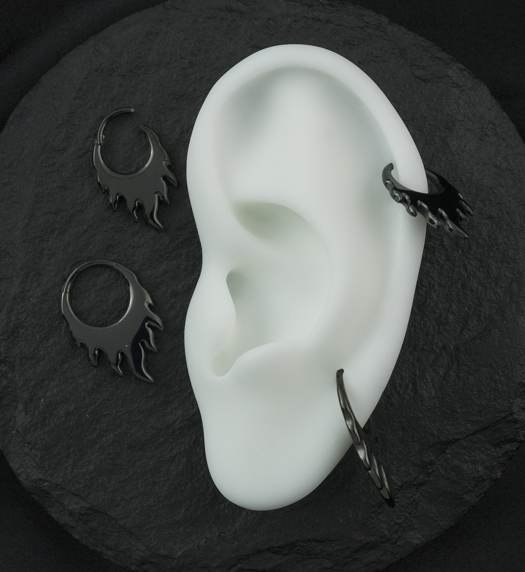 Black PVD Blaze Titanium Hinged Segment Ring