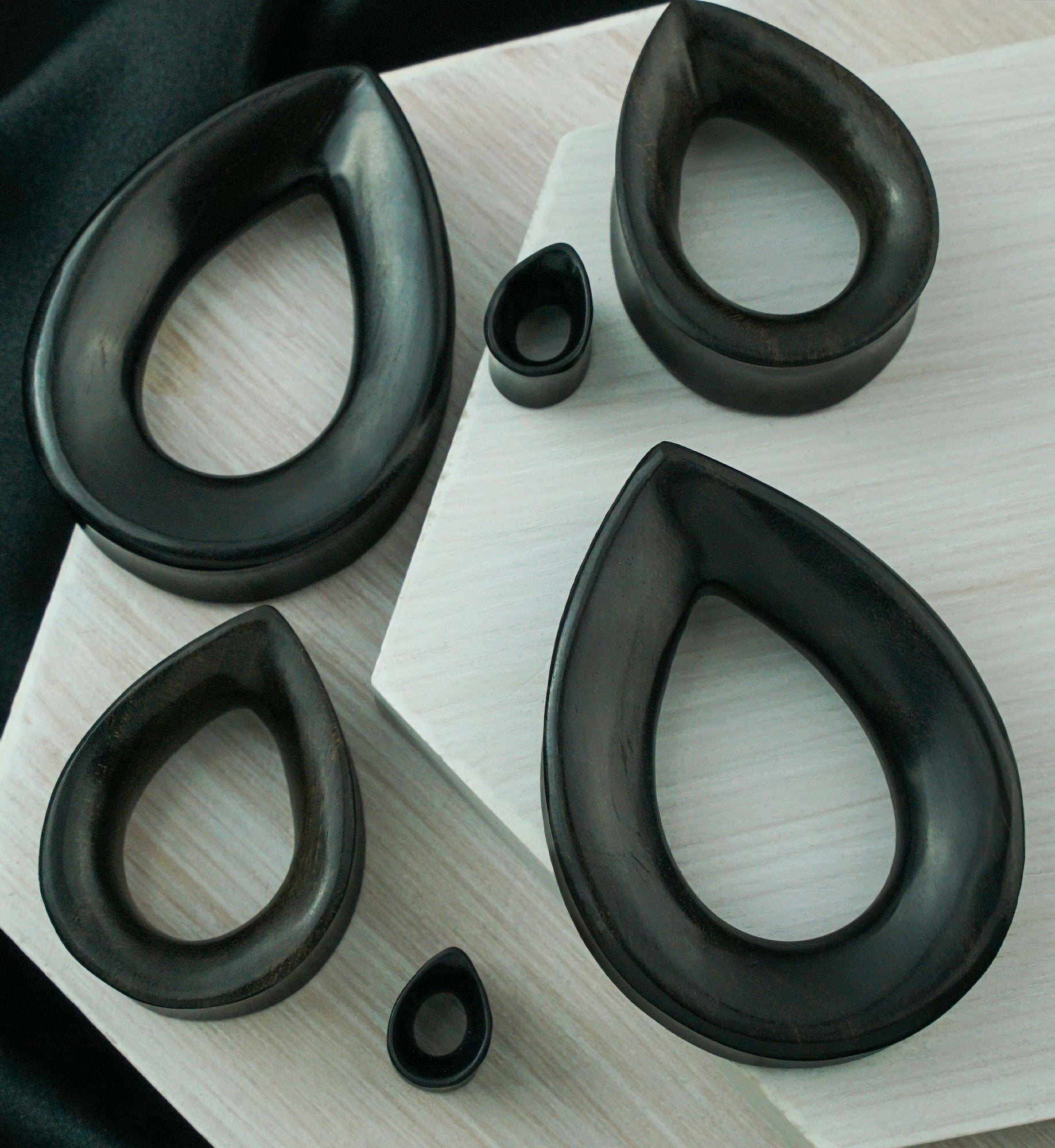 Areng Wood Teardrop Tunnels