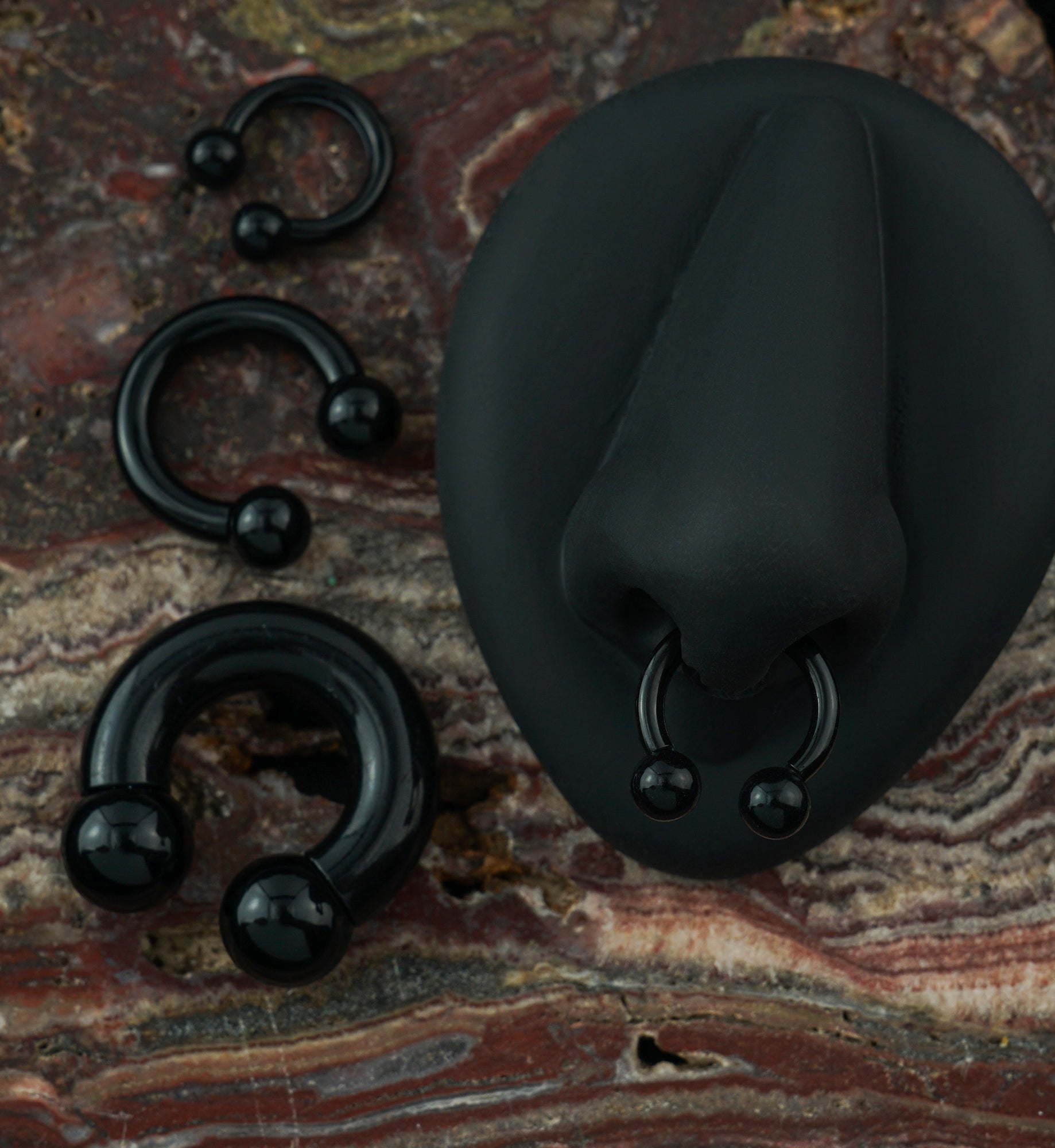 Black Acrylic Circular Barbell