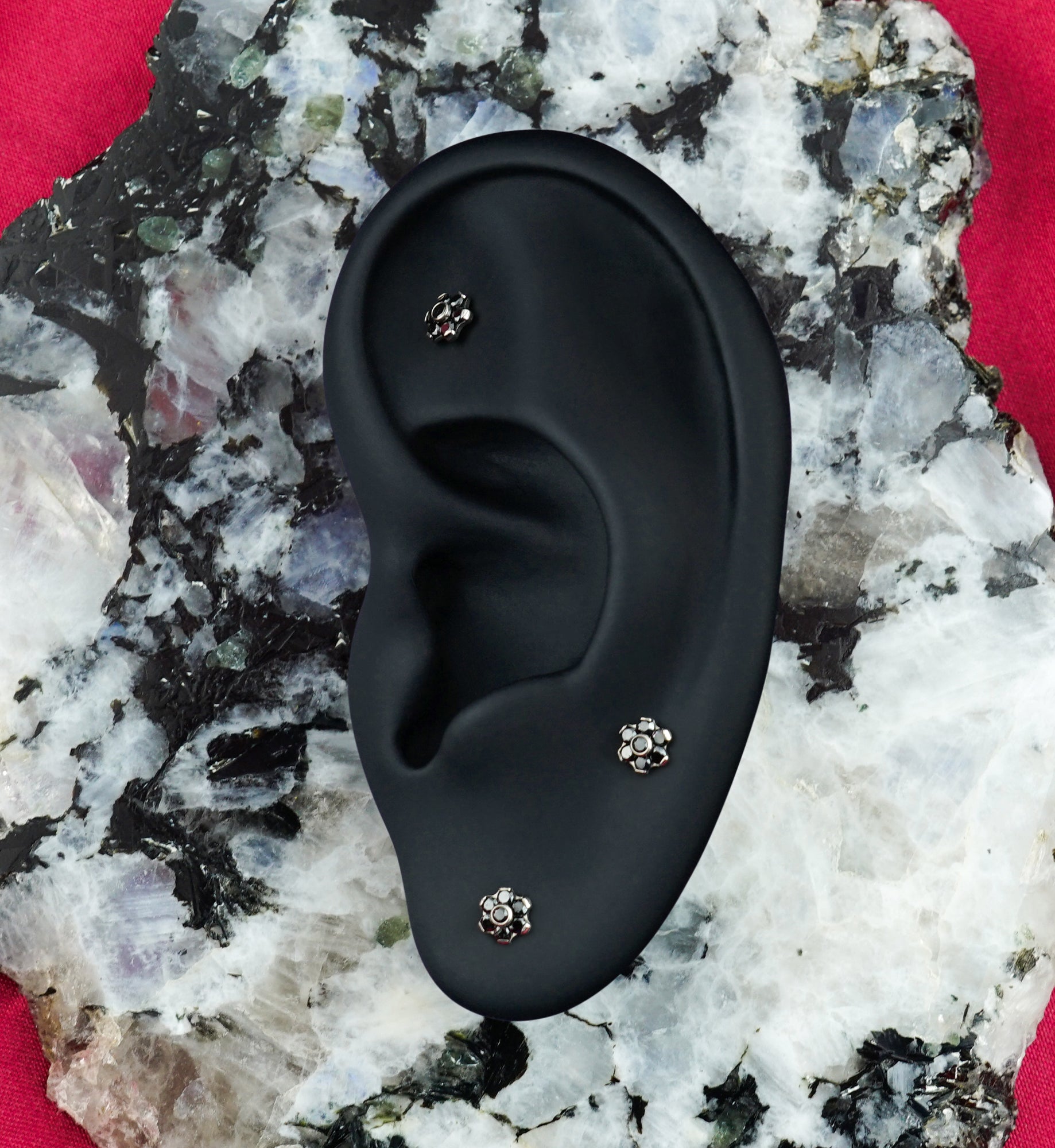 Black Floret Titanium Threaded End