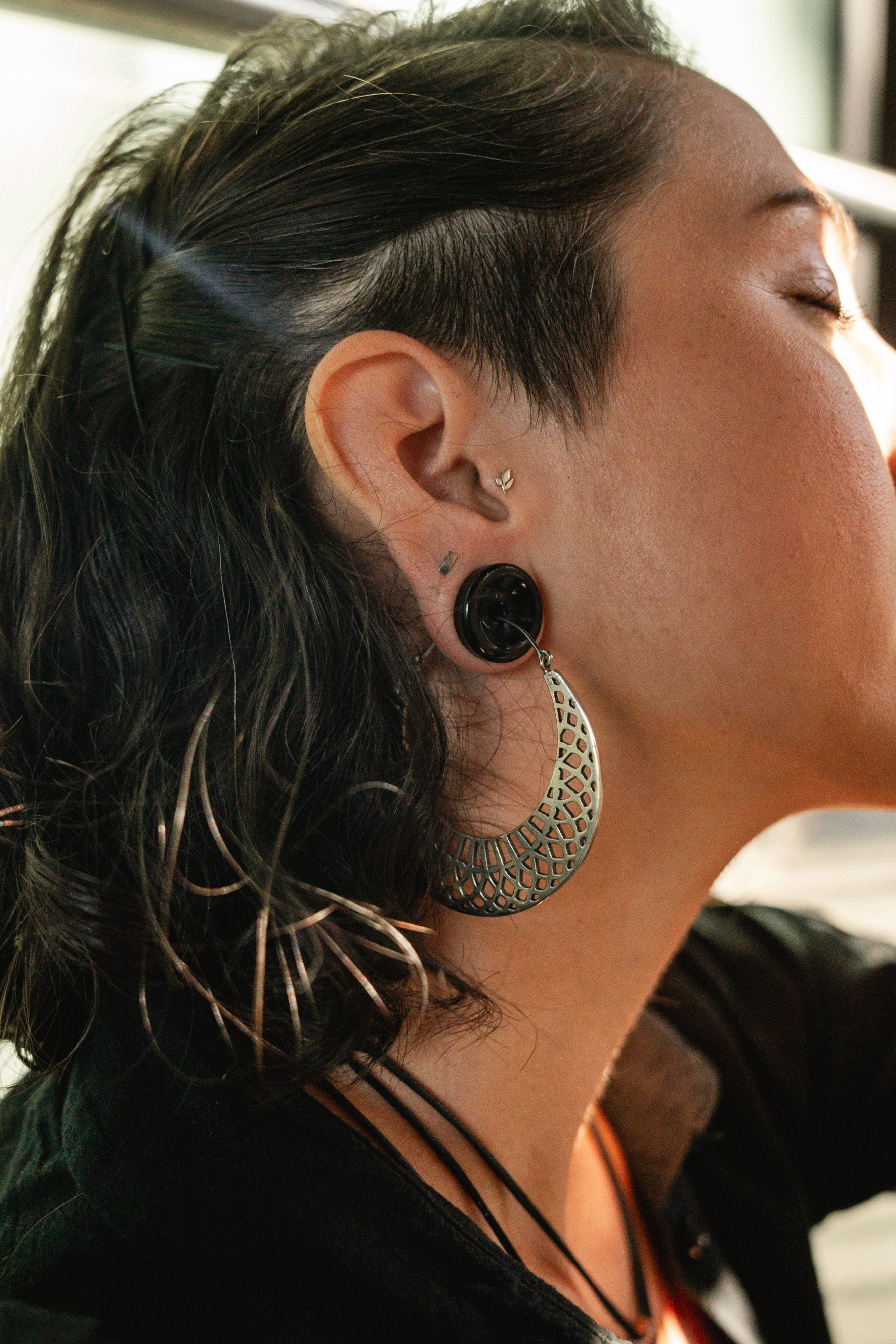 Black Obsidian Thick Wall Tunnels