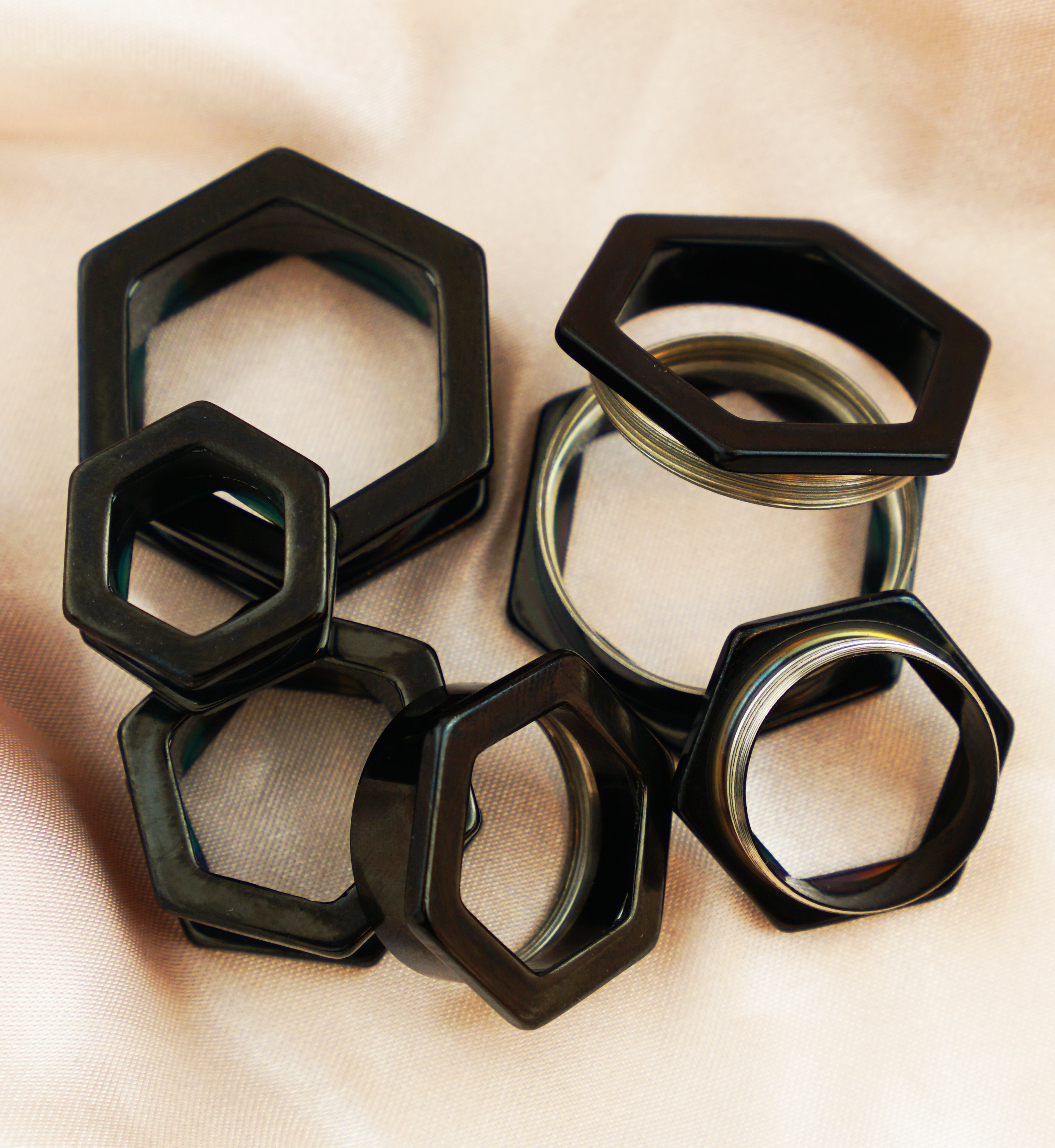Black PVD Hexagon Stainless Steel Screw Back Tunnel Plugs
