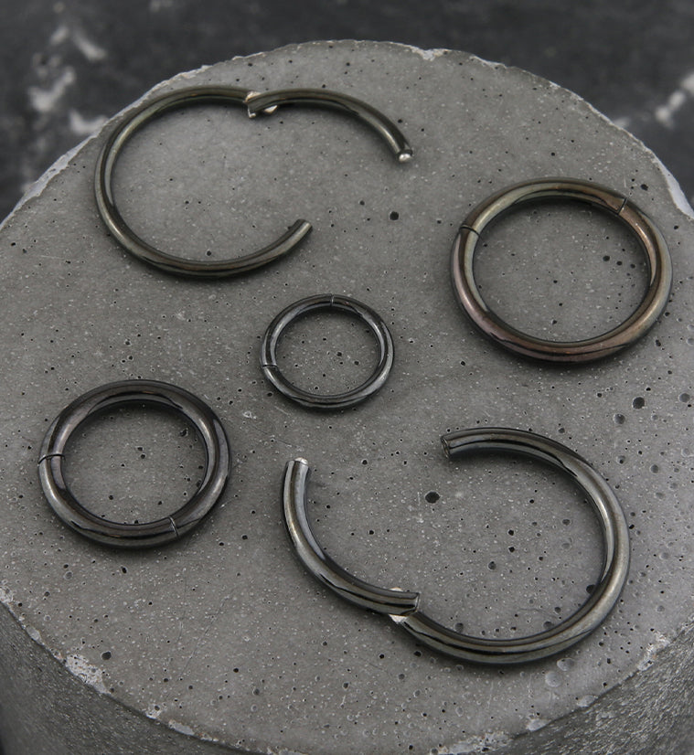 Black PVD Hinged Stainless Steel Segment Hoop Ring