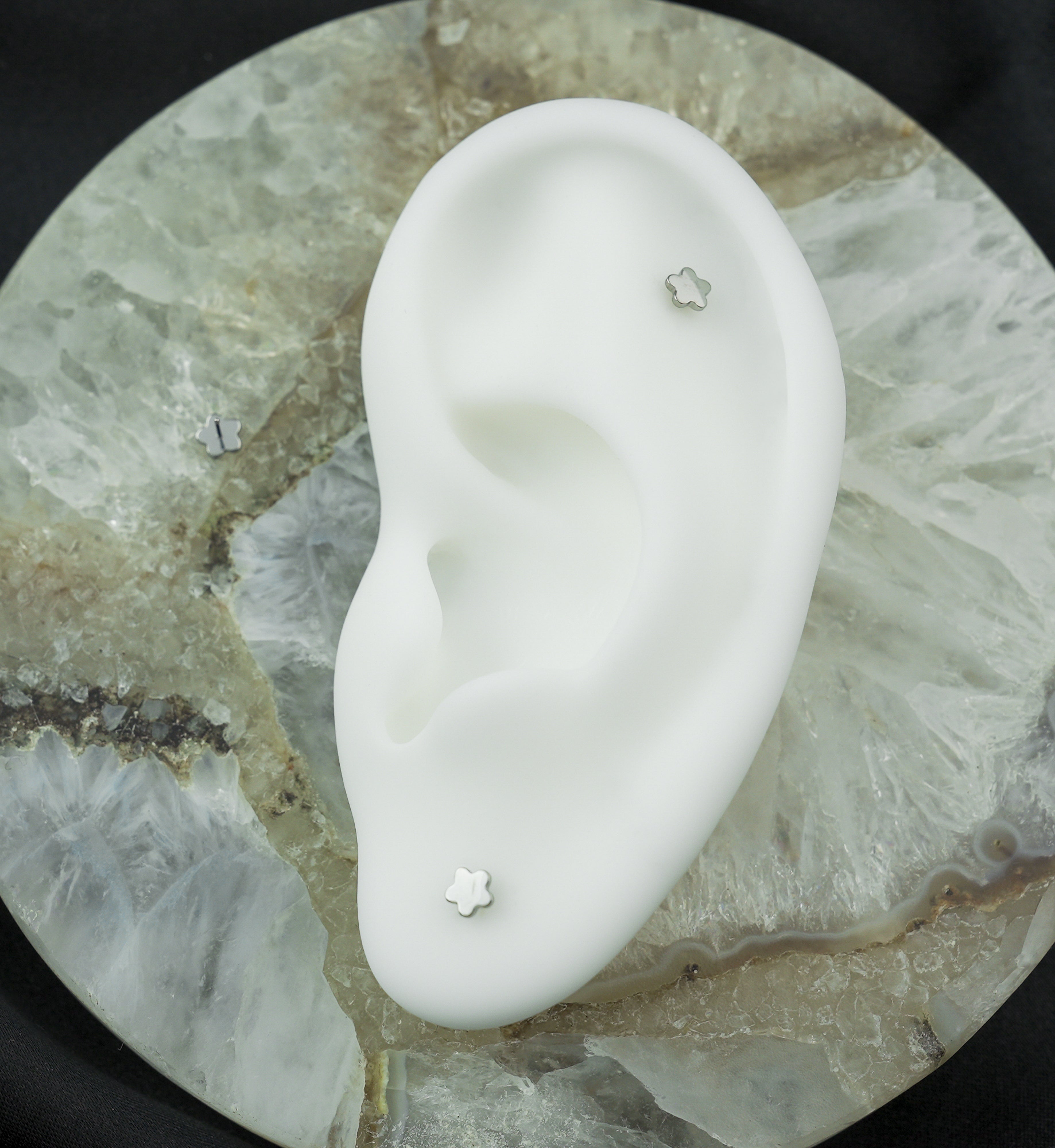 Bubble Flower Titanium Threadless Top