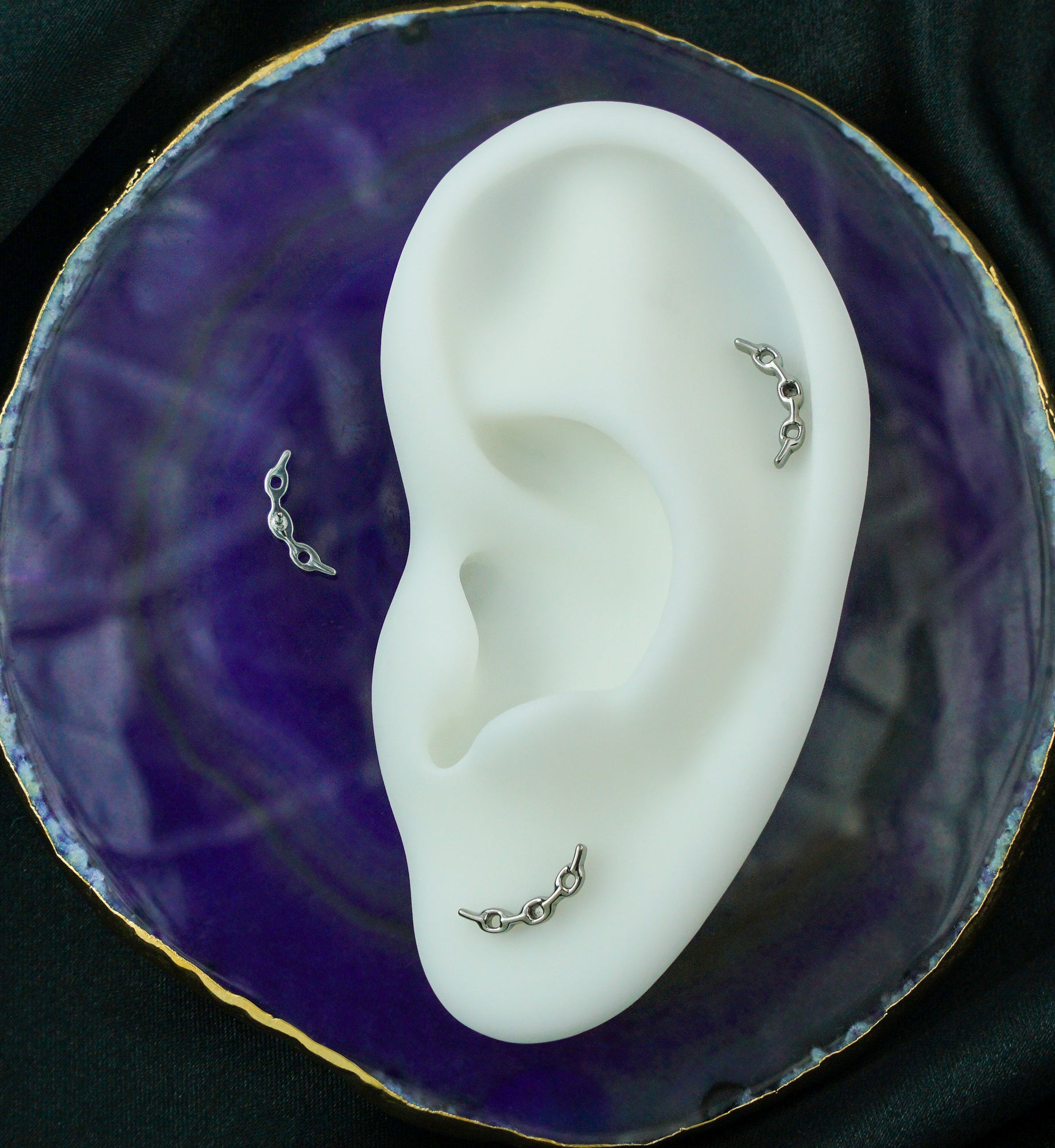 Chain Link Curve Titanium Threadless Top