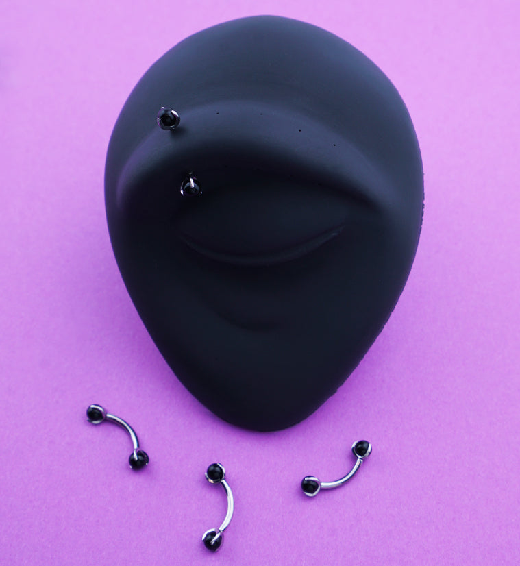 Claw Black Onyx Stone Titanium Internally Threaded Curved Barbell