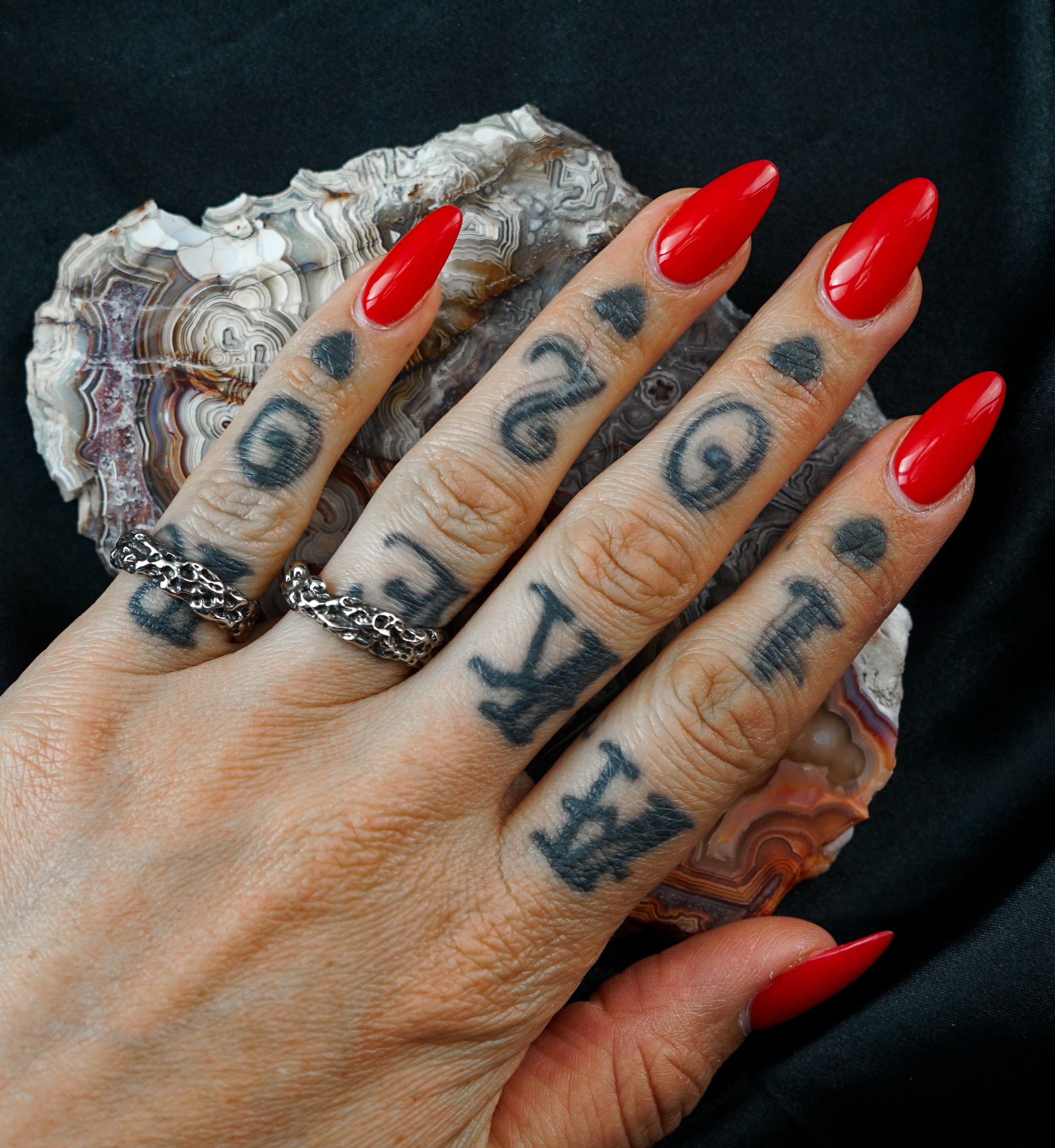 Coral Sponge Hammered White Brass Ring