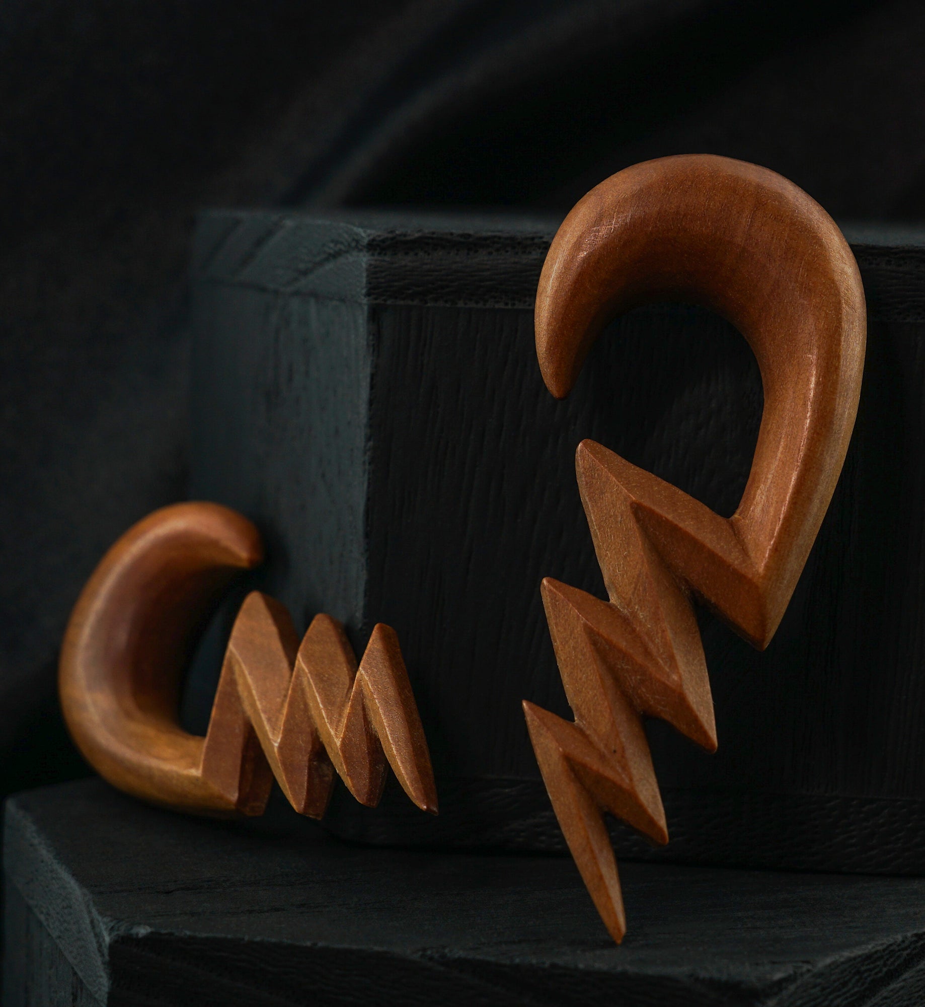 Electric Wooden Spiral Hangers