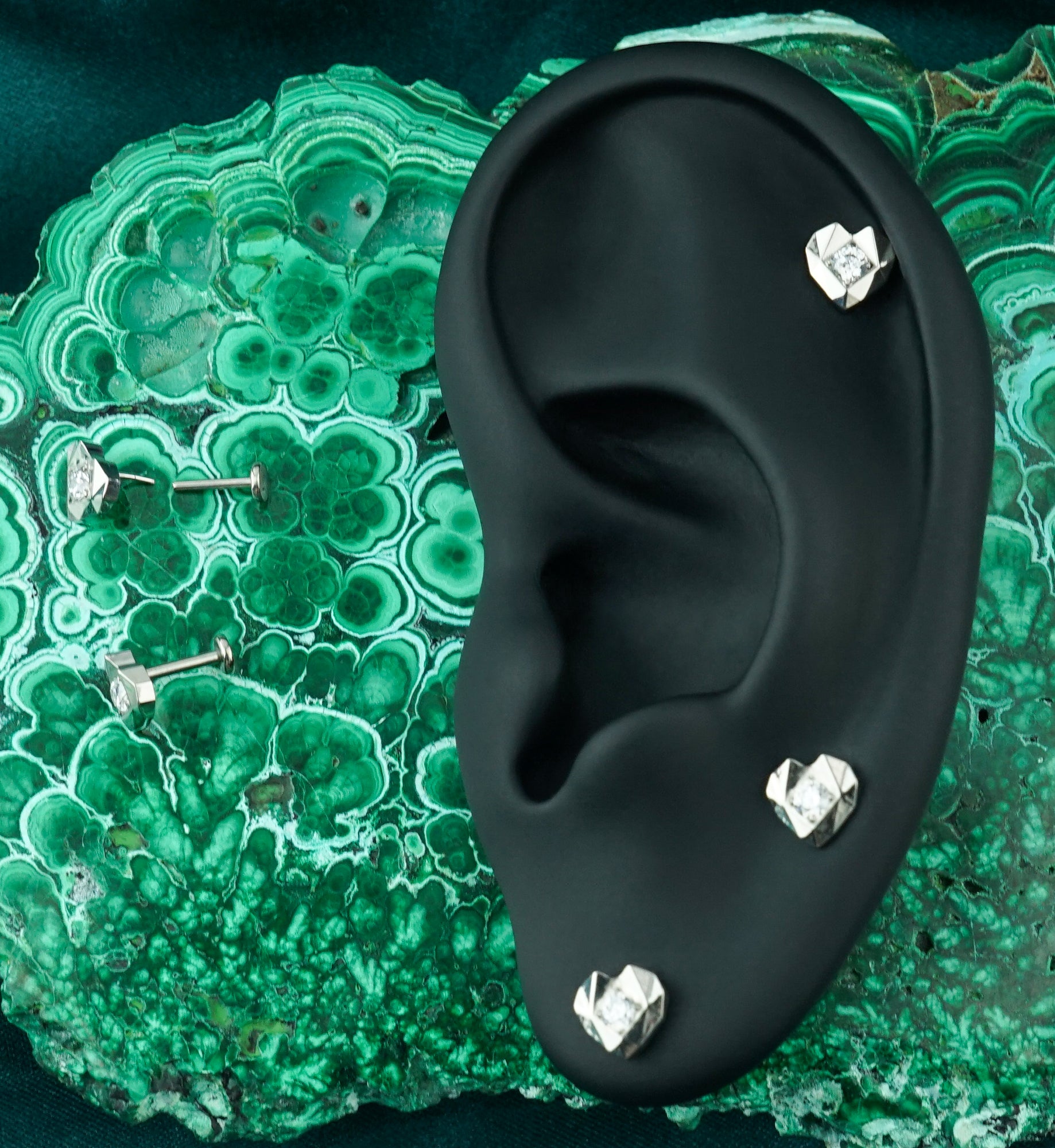 Faceted Heart Clear CZ Titanium Threadless Labret