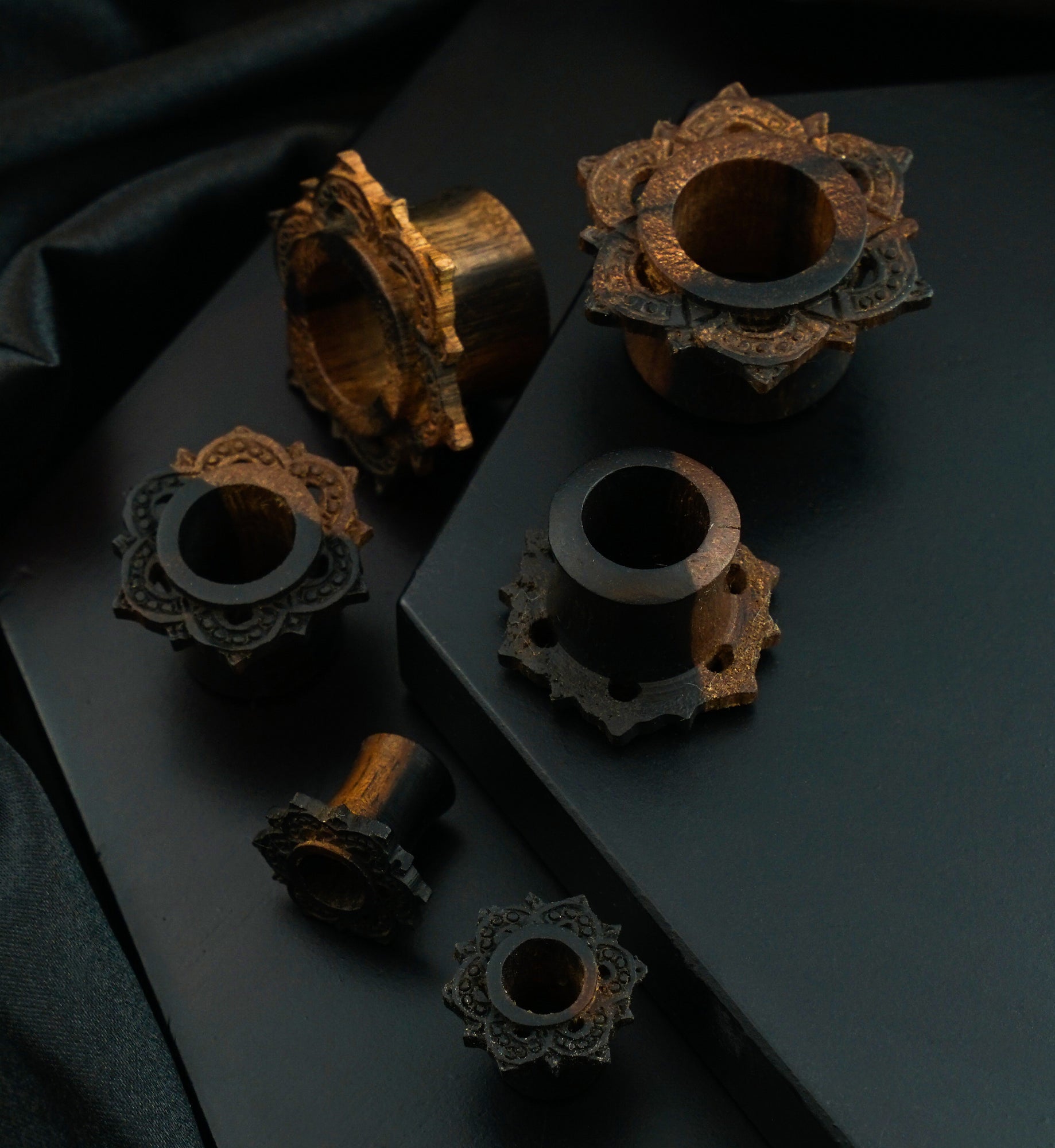 Filigree Areng Wood Mayan Flare Tunnel Plugs