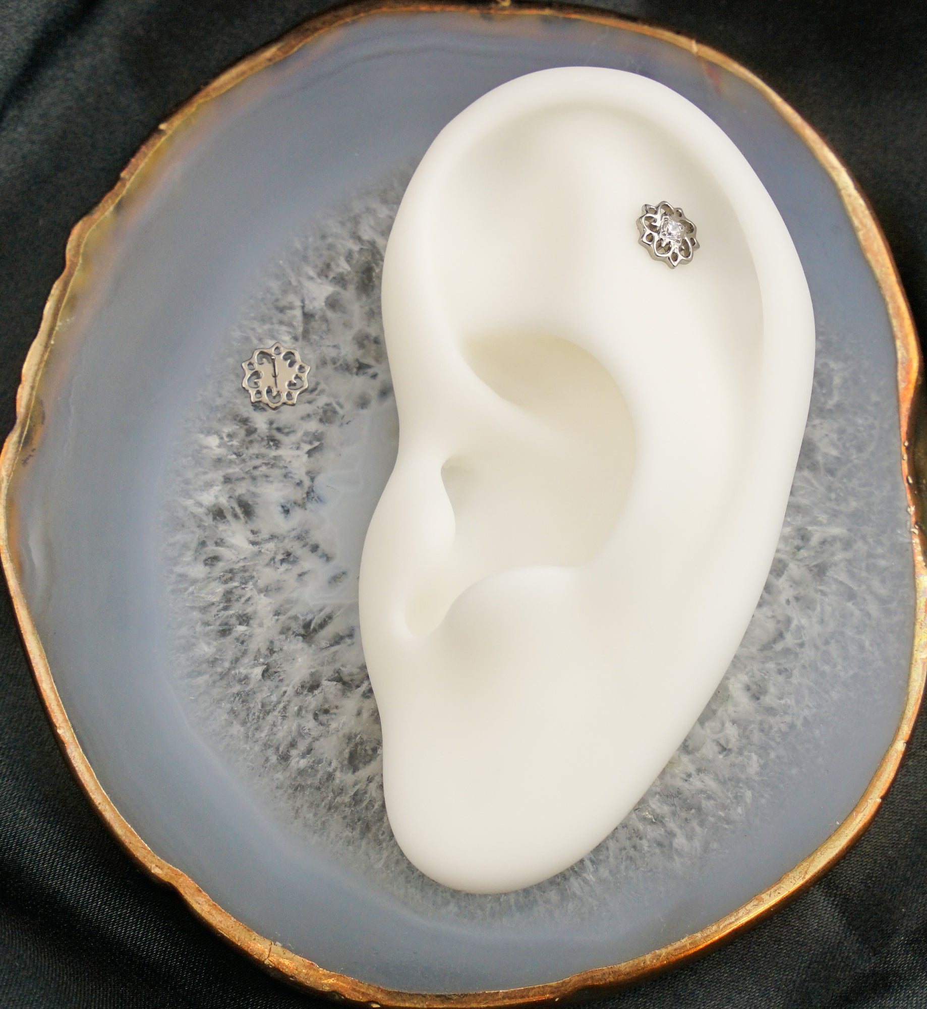 Flower Whimsy Clear CZ Threadless Titanium Top