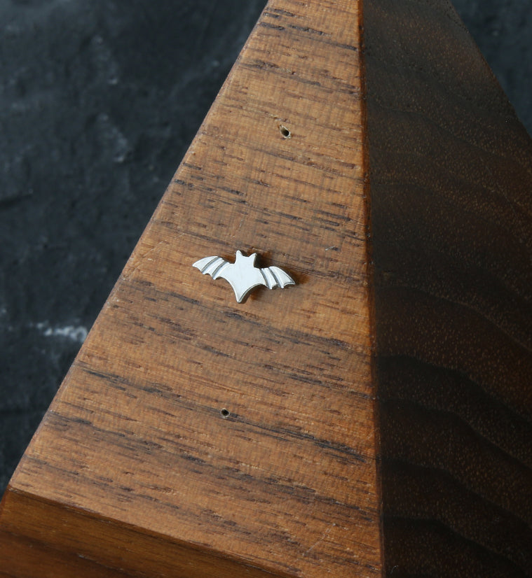 Flying Bat Threadless Titanium Top