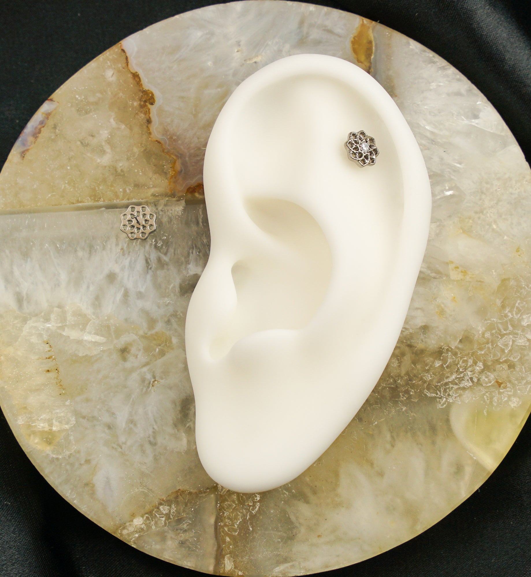 Geo Flower Clear CZ Threadless Titanium Top