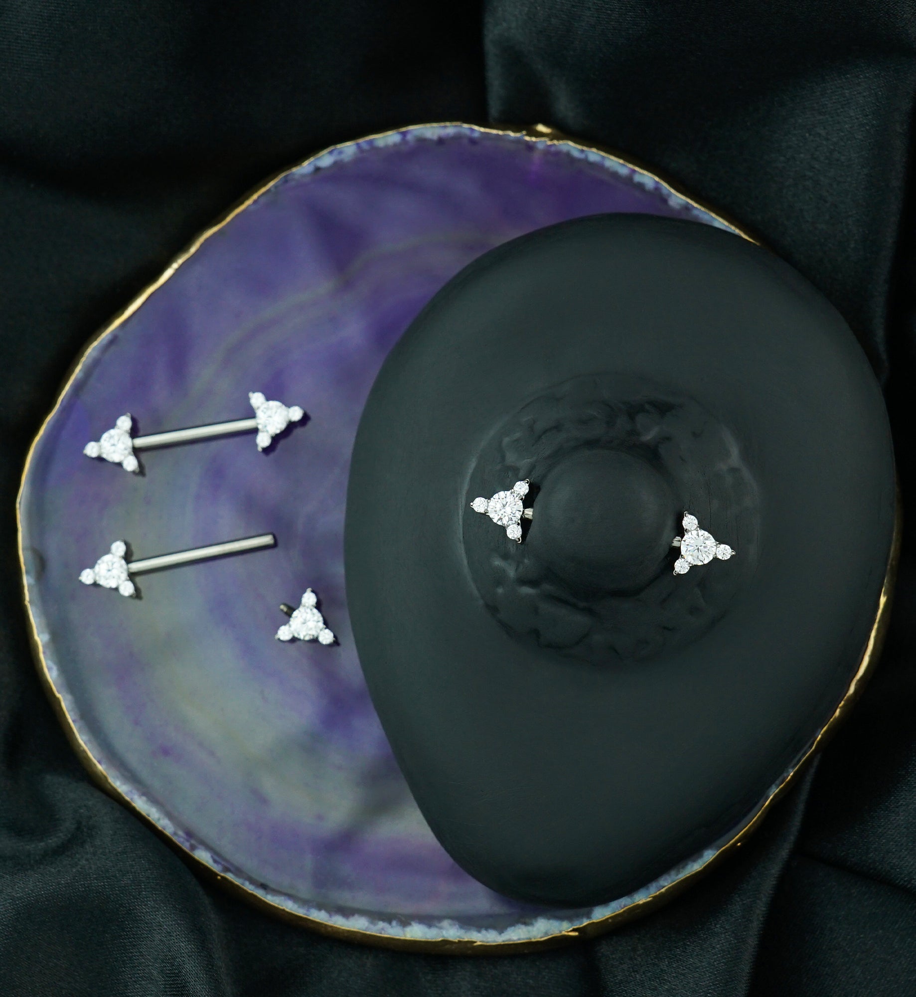 Geometric Arrow Clear CZ Internally Threaded Titanium Nipple Barbell