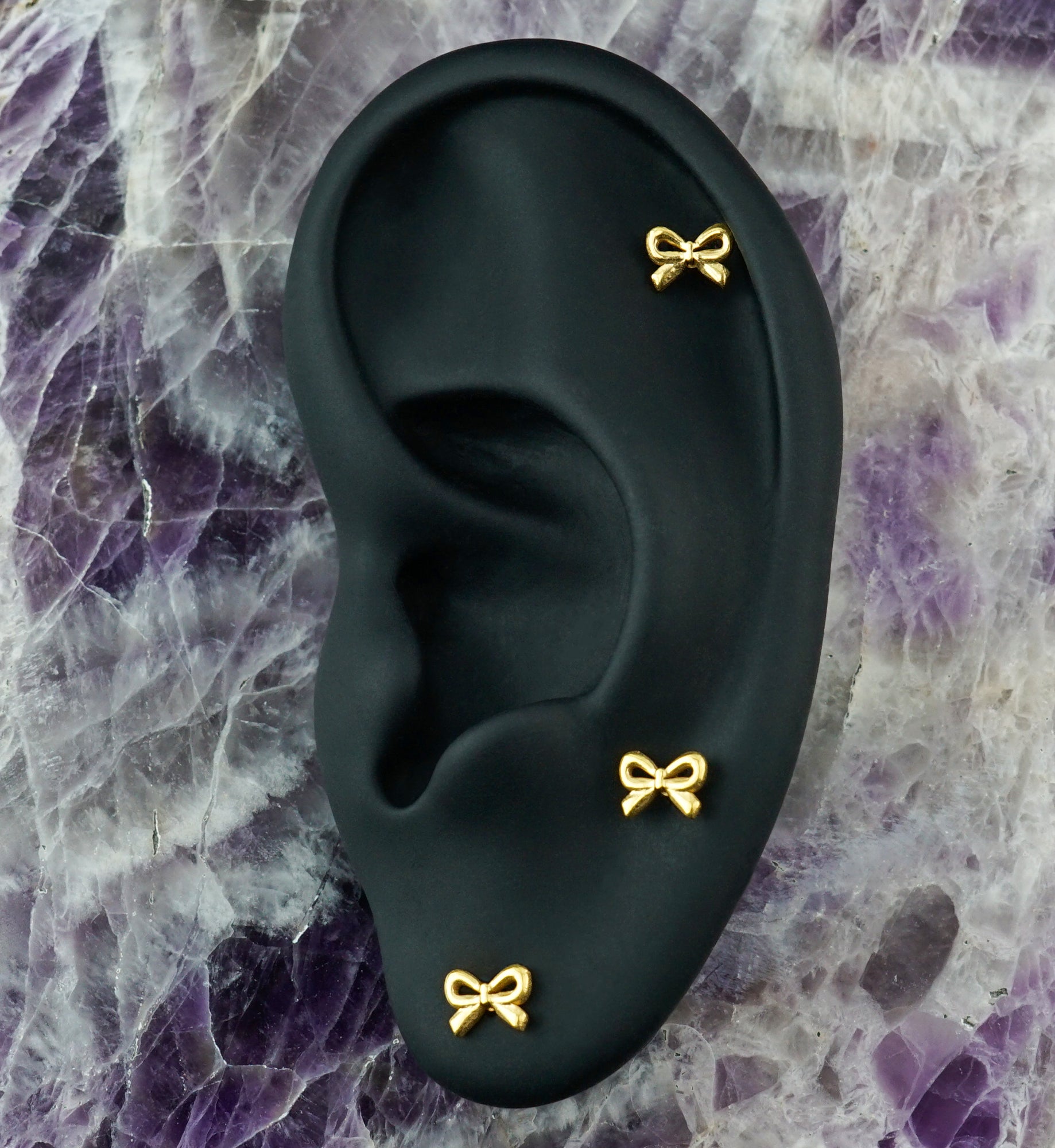 Gold PVD Bowknot Stainless Steel Internally Threaded Labret
