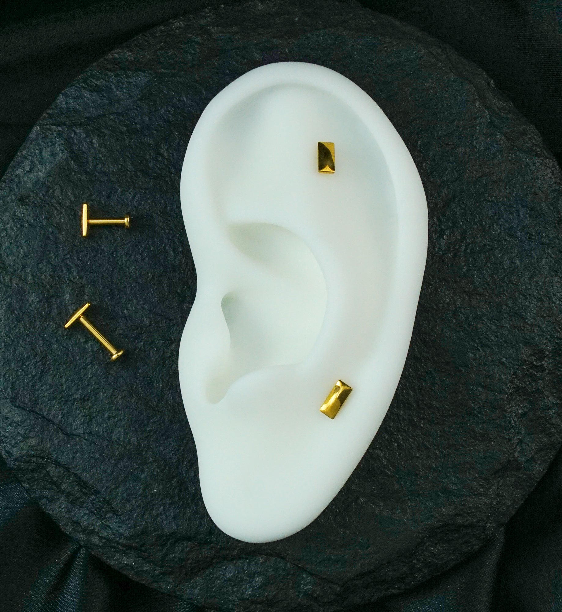 Gold PVD Bubble Baguette Internally Threaded Titanium Flat Disk Labret