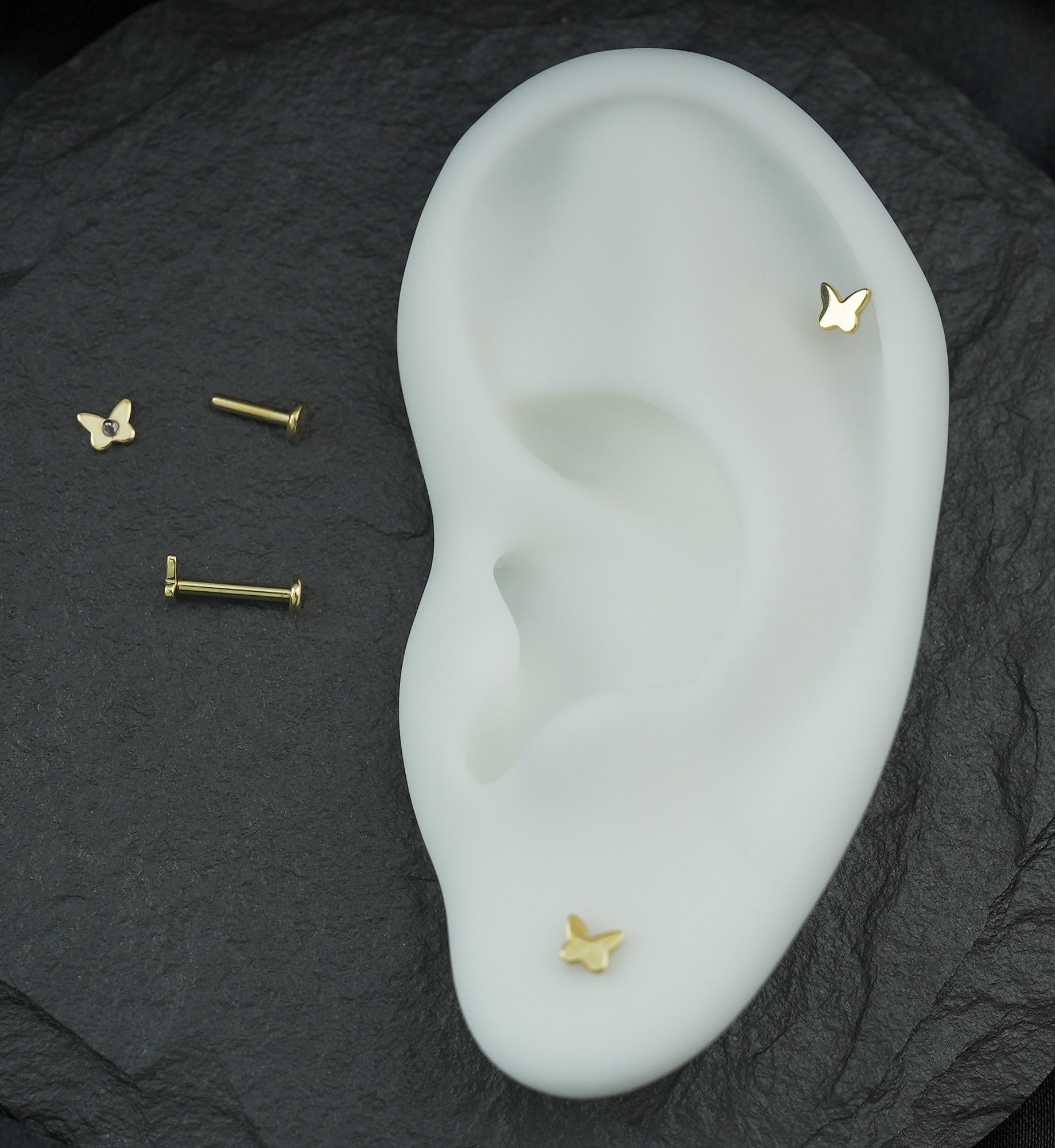 Gold PVD Bubble Butterfly Internally Threaded Titanium Labret