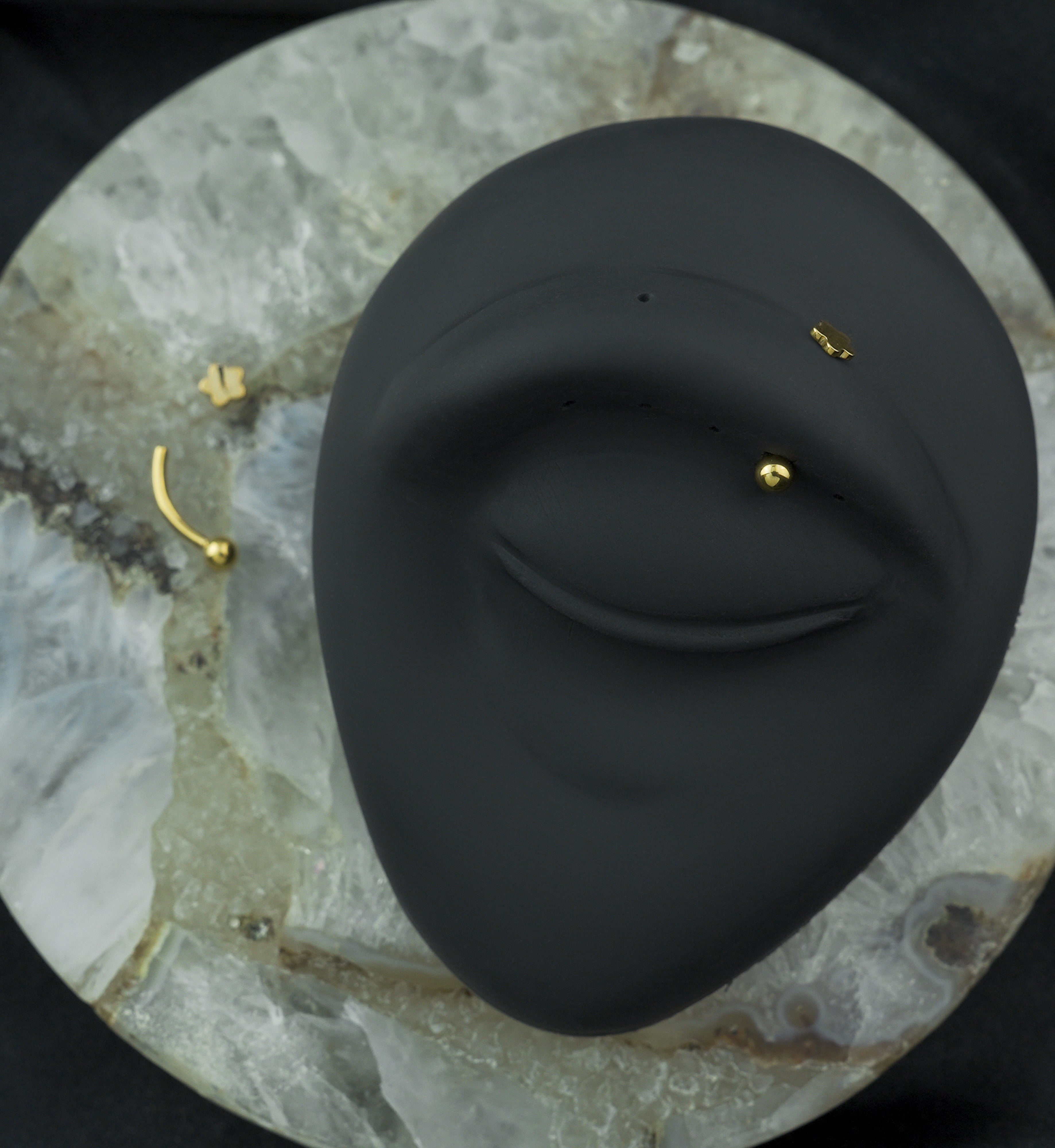 Gold PVD Bubble Flower Threadless Titanium Curved Barbell