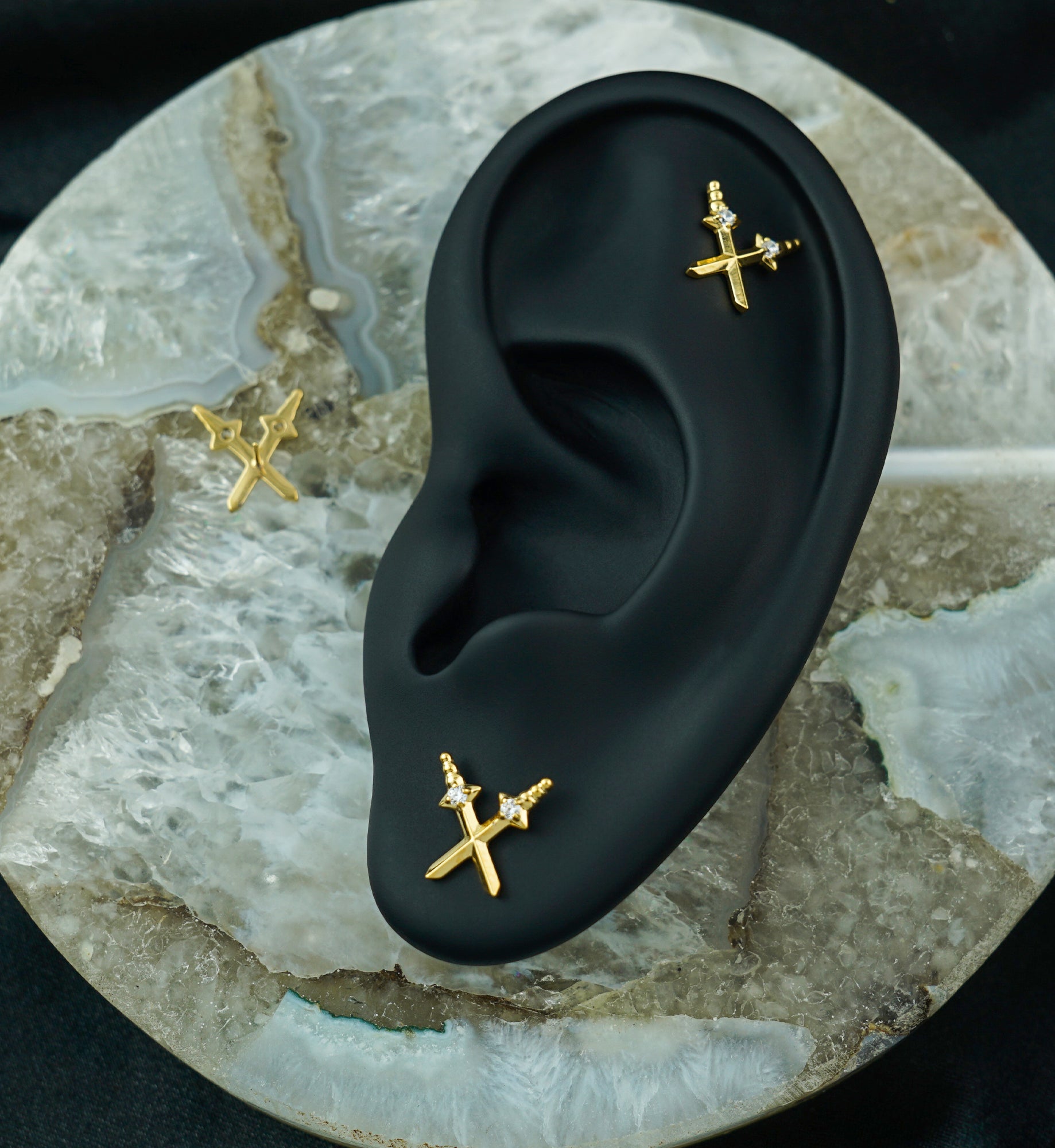 Gold PVD Dagger Dual Clear CZ Threadless Titanium Top