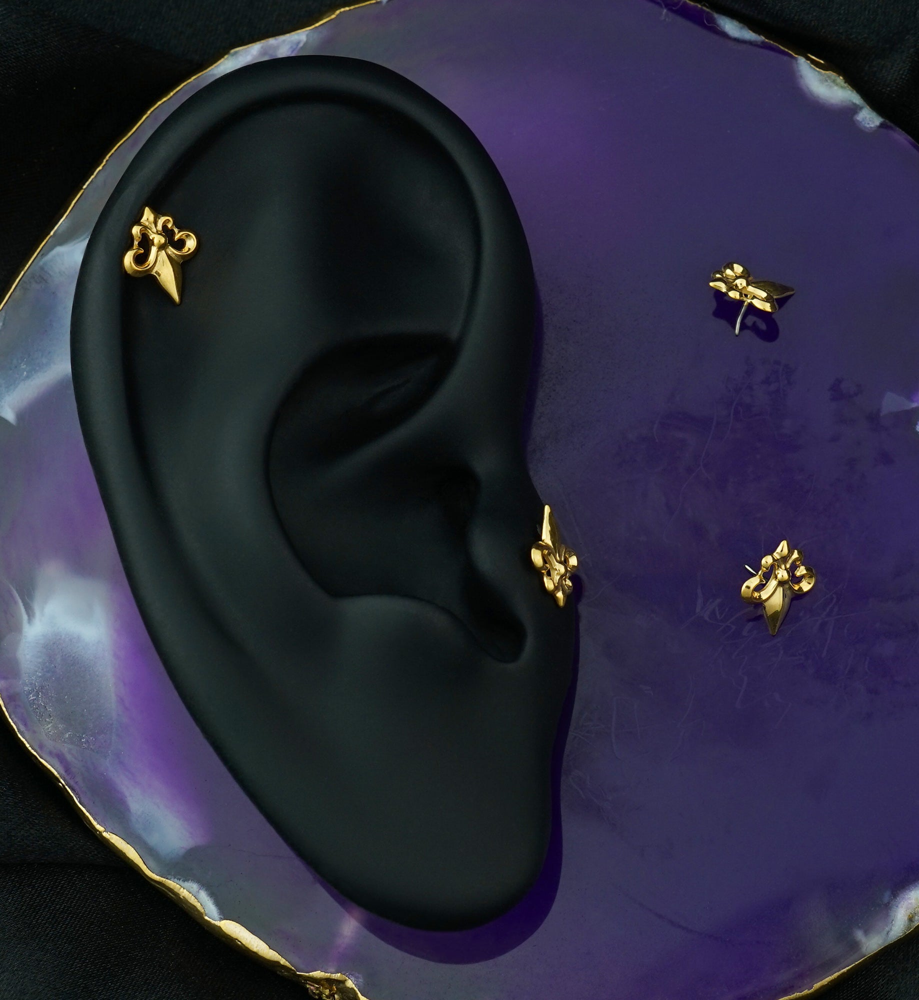 Gold PVD Fleur De Lis Titanium Threadless Top