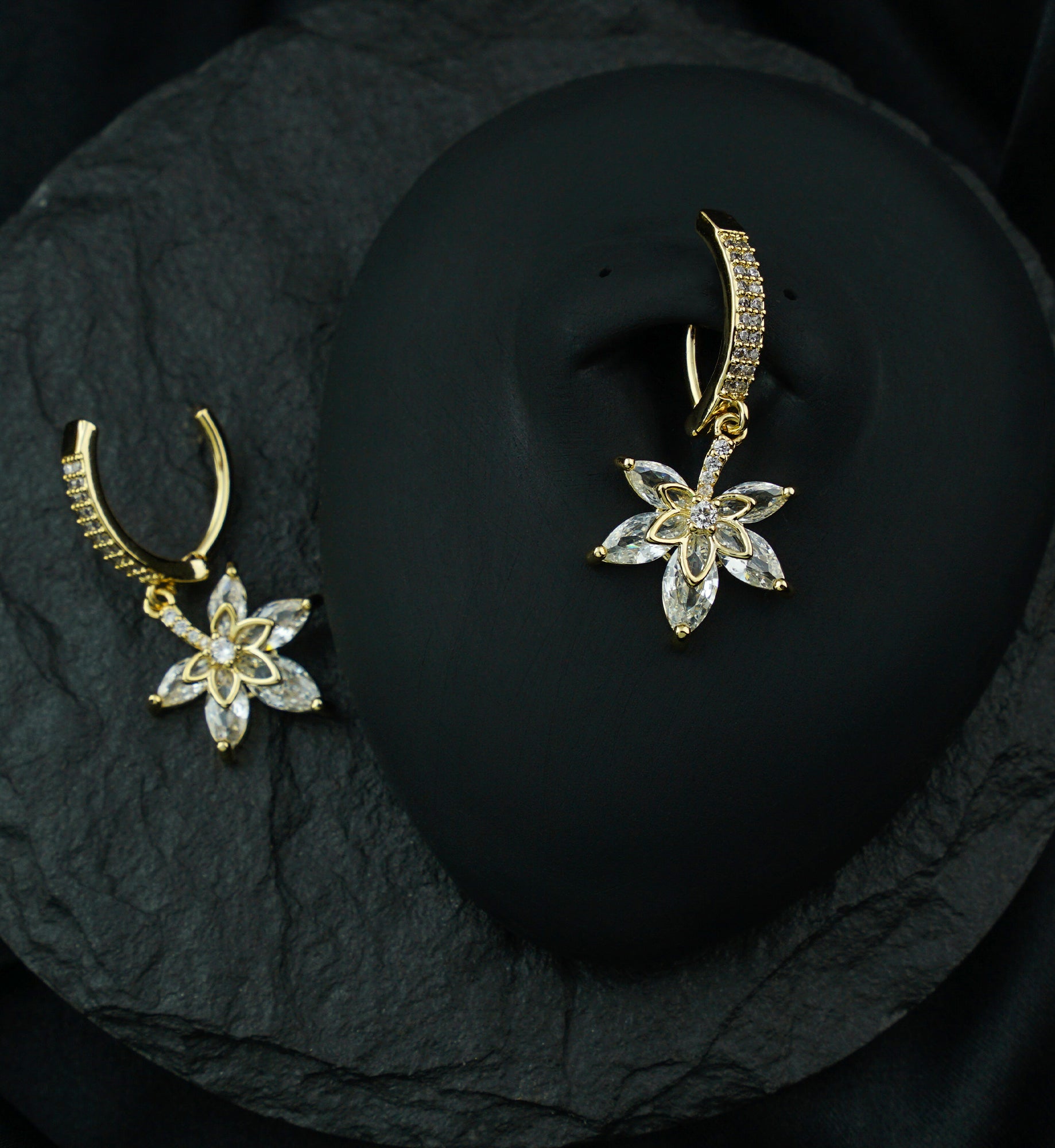 Gold PVD Hemp Leaf Dangle Clear CZ Stainless Steel Hinged Belly Button Ring