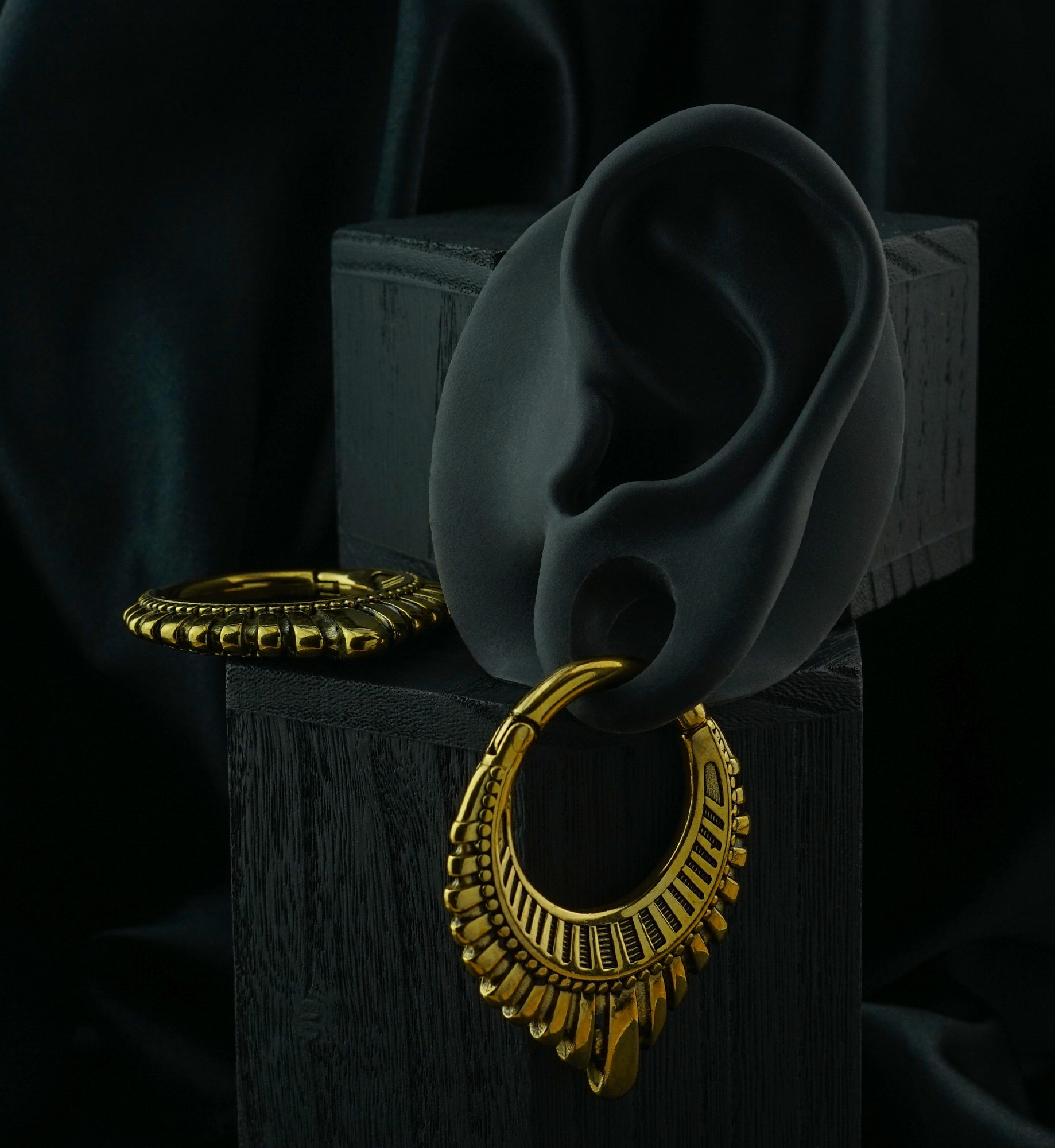 Gold PVD Heraldry Pointed Stainless Steel Hinged Ear Weights