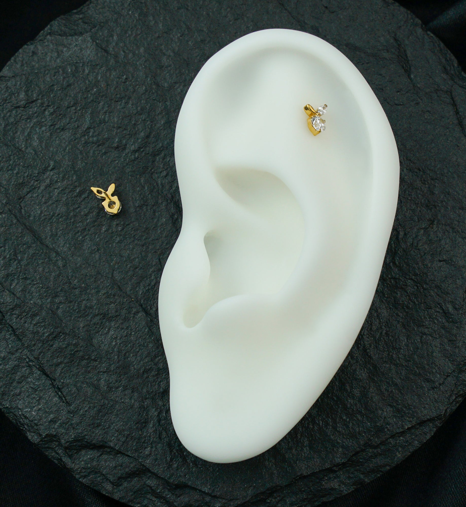 Gold PVD Sprout Leaves Clear CZ Titanium Threadless Top