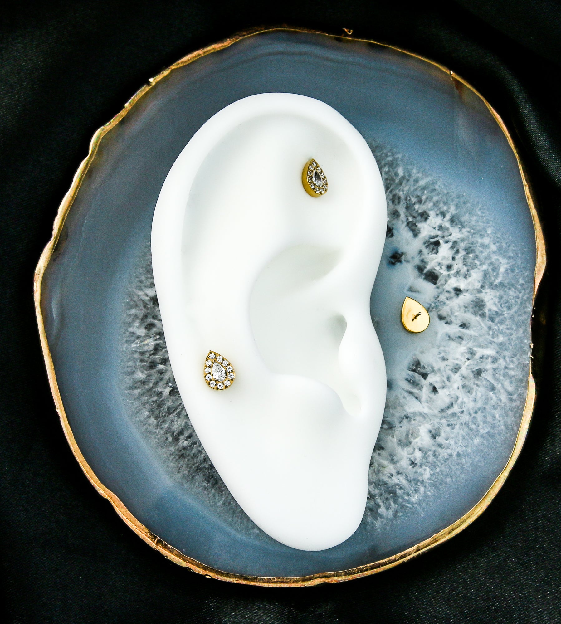 Gold PVD Teardrop Glitz CZ Titanium Threadless Top