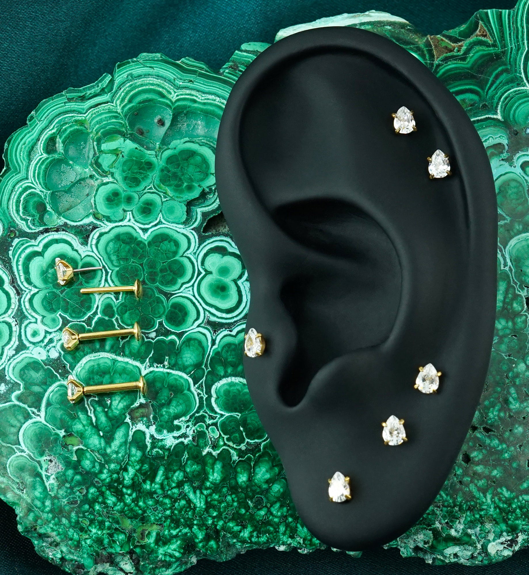 Gold PVD Teardrop Prong Clear CZ Stainless Steel Threadless Convex Disk Labret