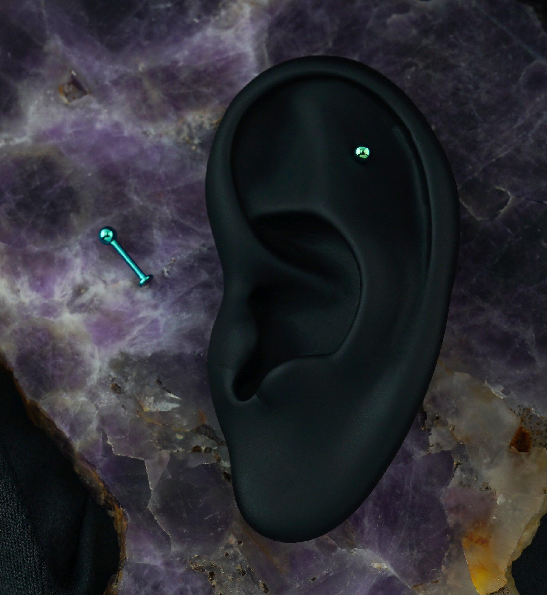 Green PVD Titanium Labret