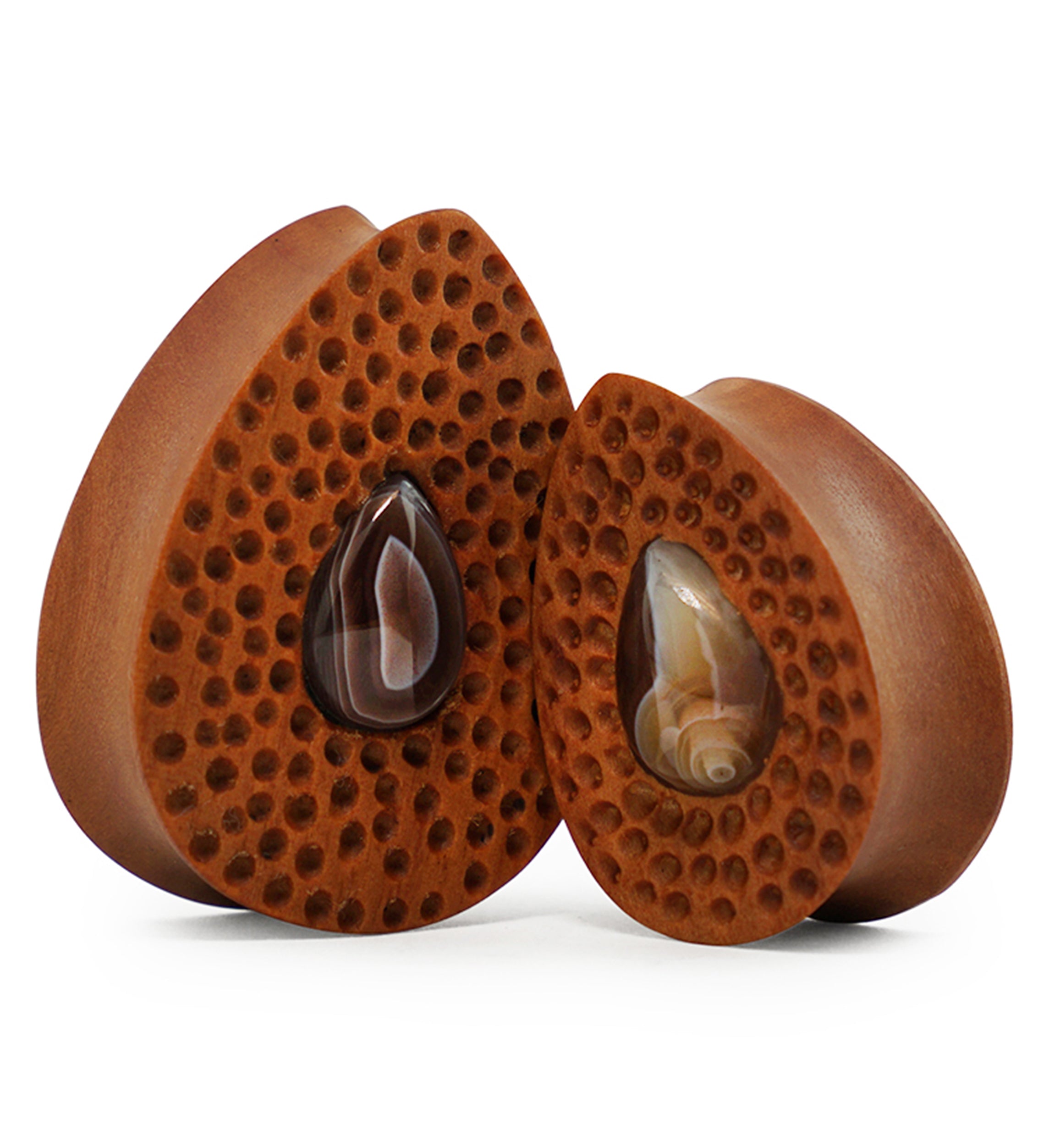 Hammered Saba Wood Teardrop Plugs with Teardrop Agate Stone Inlay