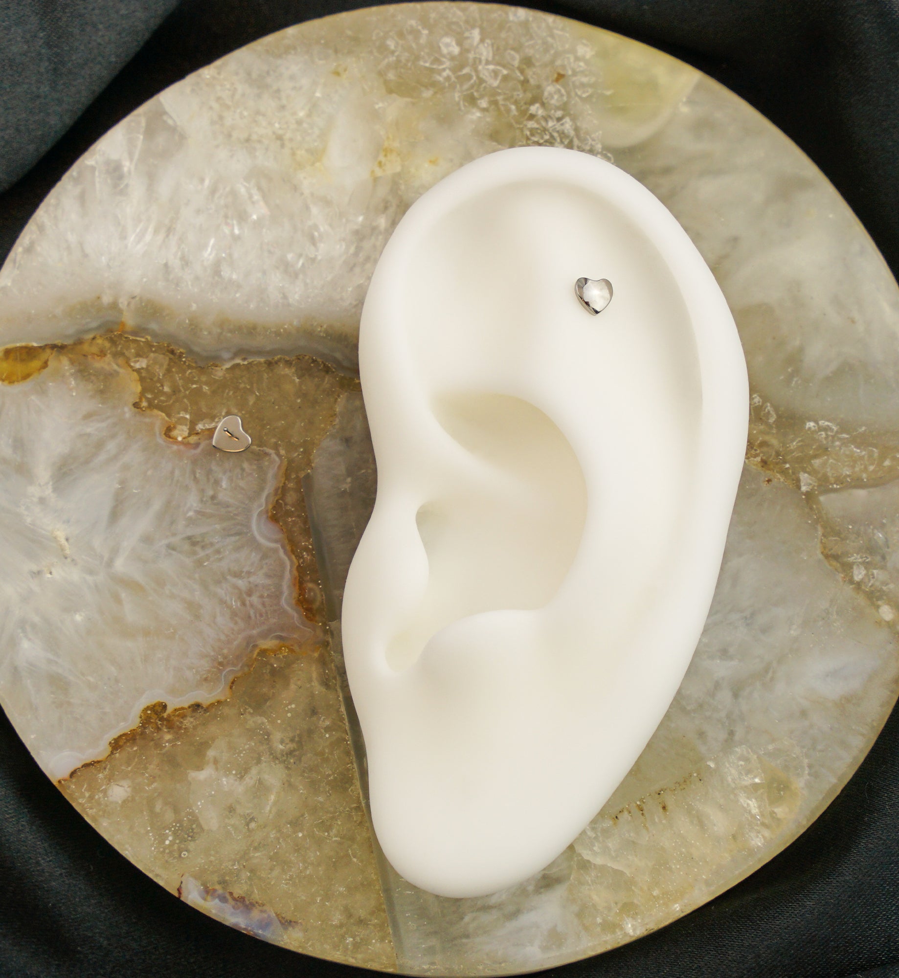 Heart Puff Threadless Titanium Top