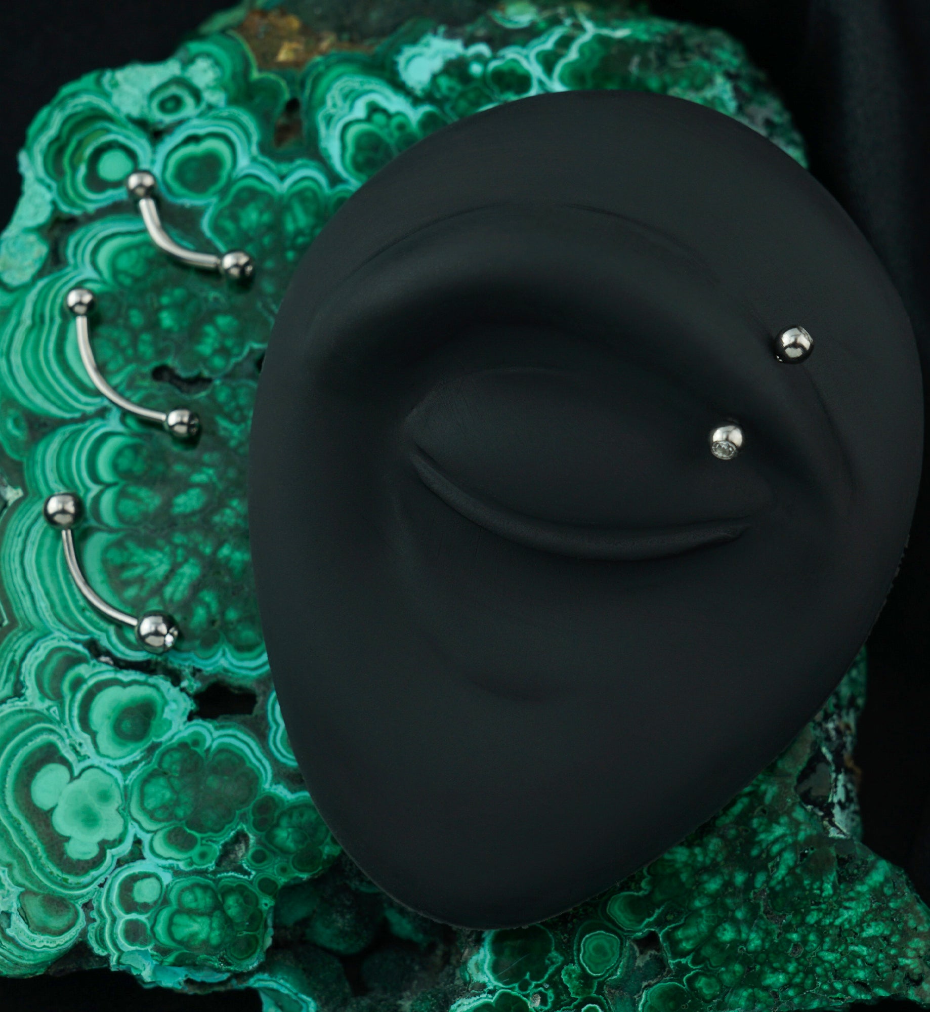 Internally Threaded Titanium Double CZ Curved Barbell