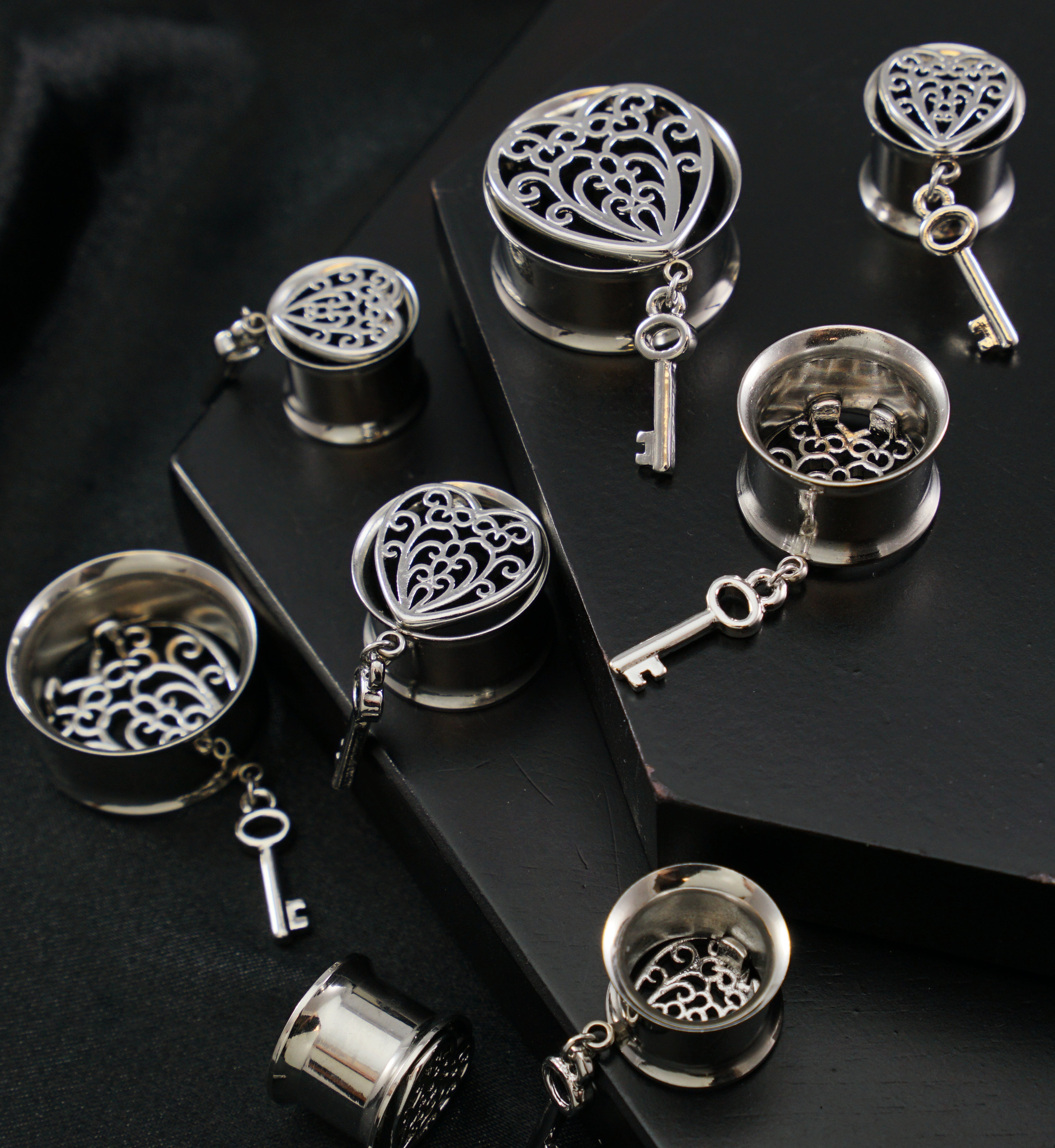 Key To My Heart Dangle Stainless Steel Double Flare Tunnel Plugs